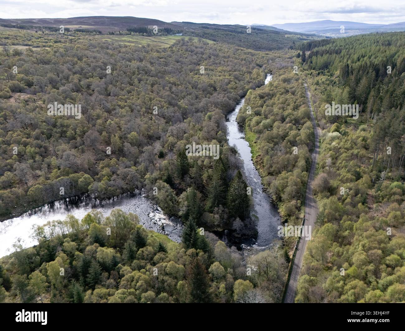 Rivière Shin au sud de lairg Écosse Banque D'Images