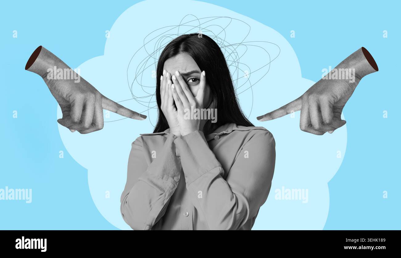 Une femme couvre son visage et montre des sentiments de stress et de confusion Banque D'Images