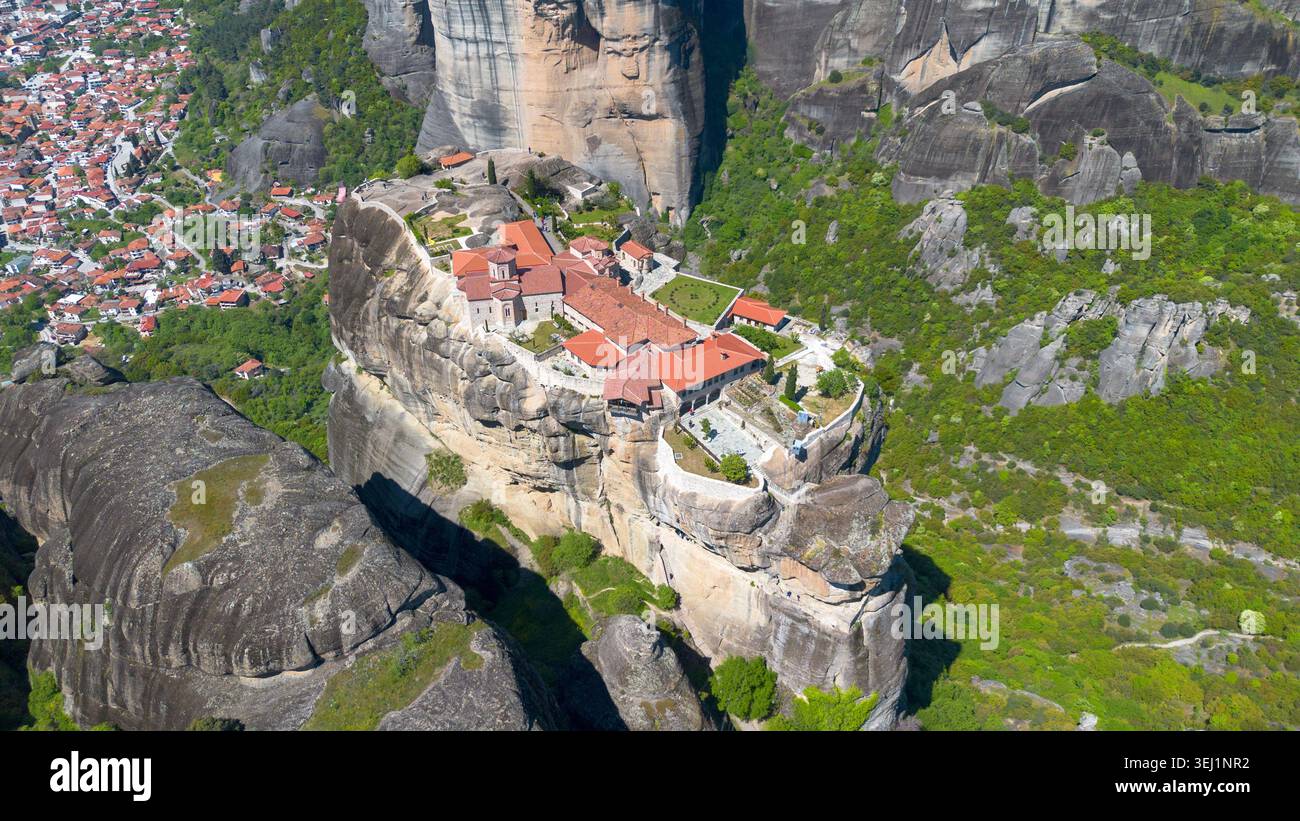 Météores est une zone rocheuse près de la ville de Kalambaka en Grèce. Banque D'Images