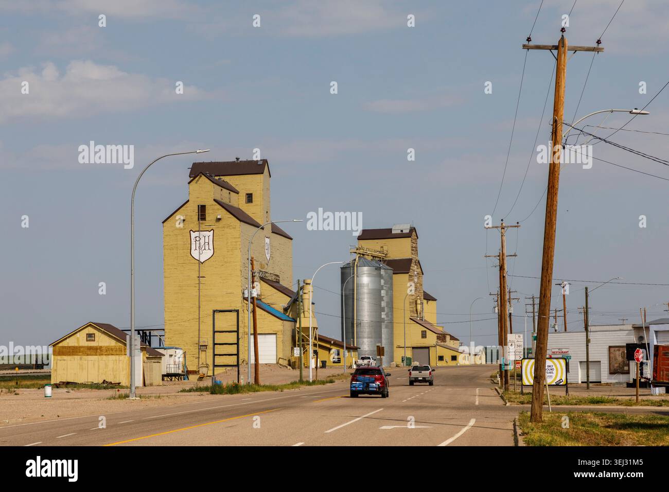 Silos à grains, Milk River, Alberta, Canada Banque D'Images