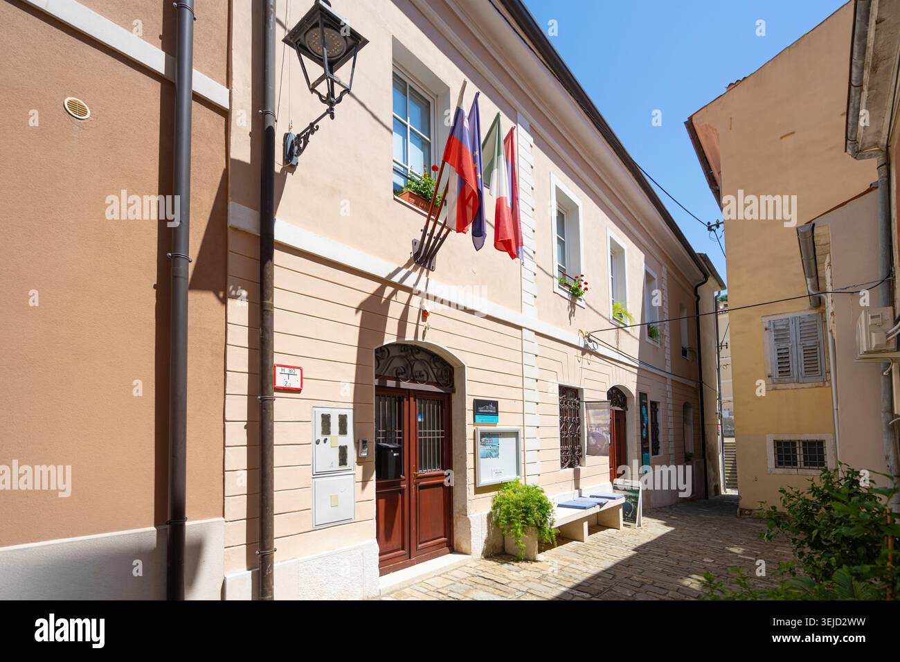 Piran, Slovénie. 26 mai 2026. Vue extérieure sur le centre culturel Mediadom Pyrhani Banque D'Images