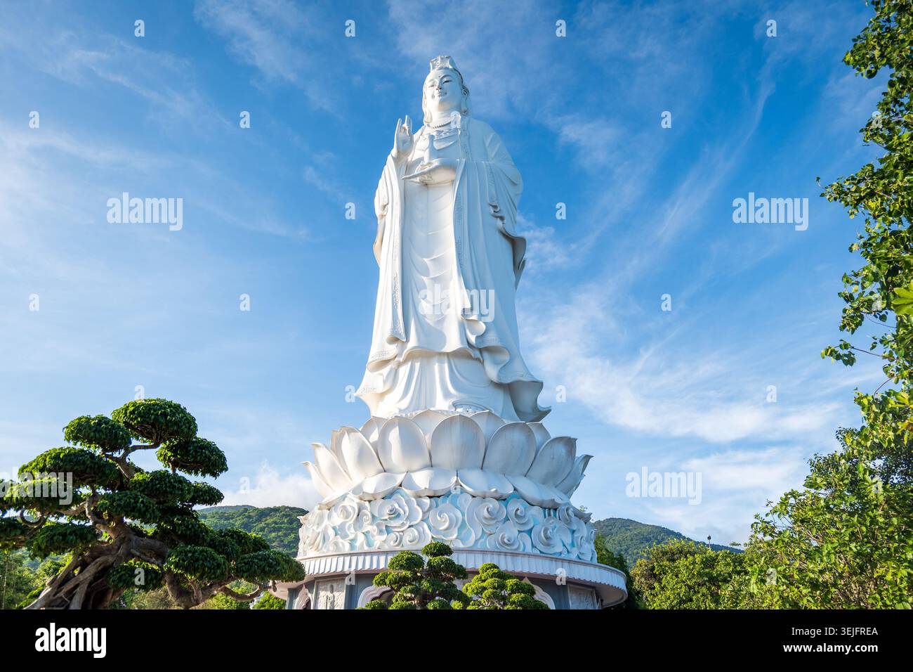 La Dame Bouddha (le Bodhisattva de la miséricorde) à la Pagode Linh Ung à Danang (Da Nang), Vietnam Banque D'Images