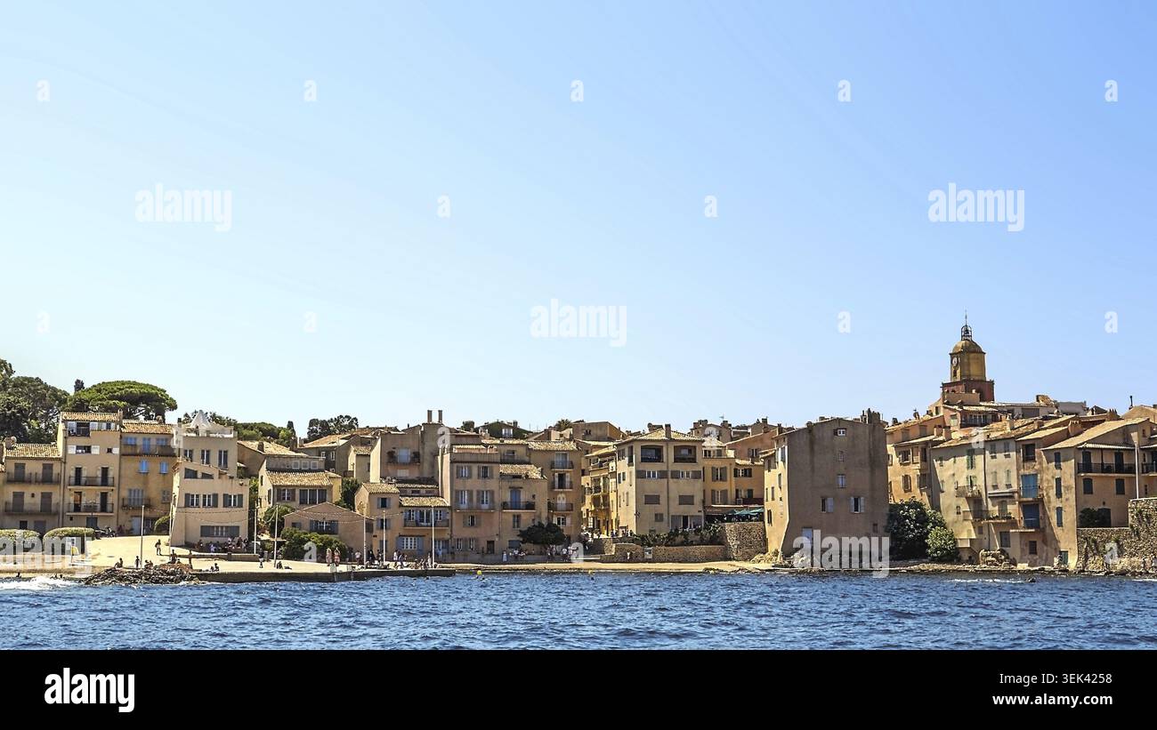 Saint Tropez est une commune française et un petit port, nommé d'après Saint Torpes, un martyr chrétien primitif Banque D'Images