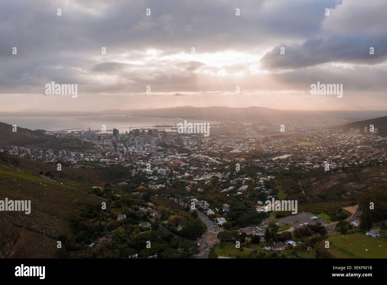 Vue aérienne du Cap de signal Hill vers le port de table Bay Banque D'Images