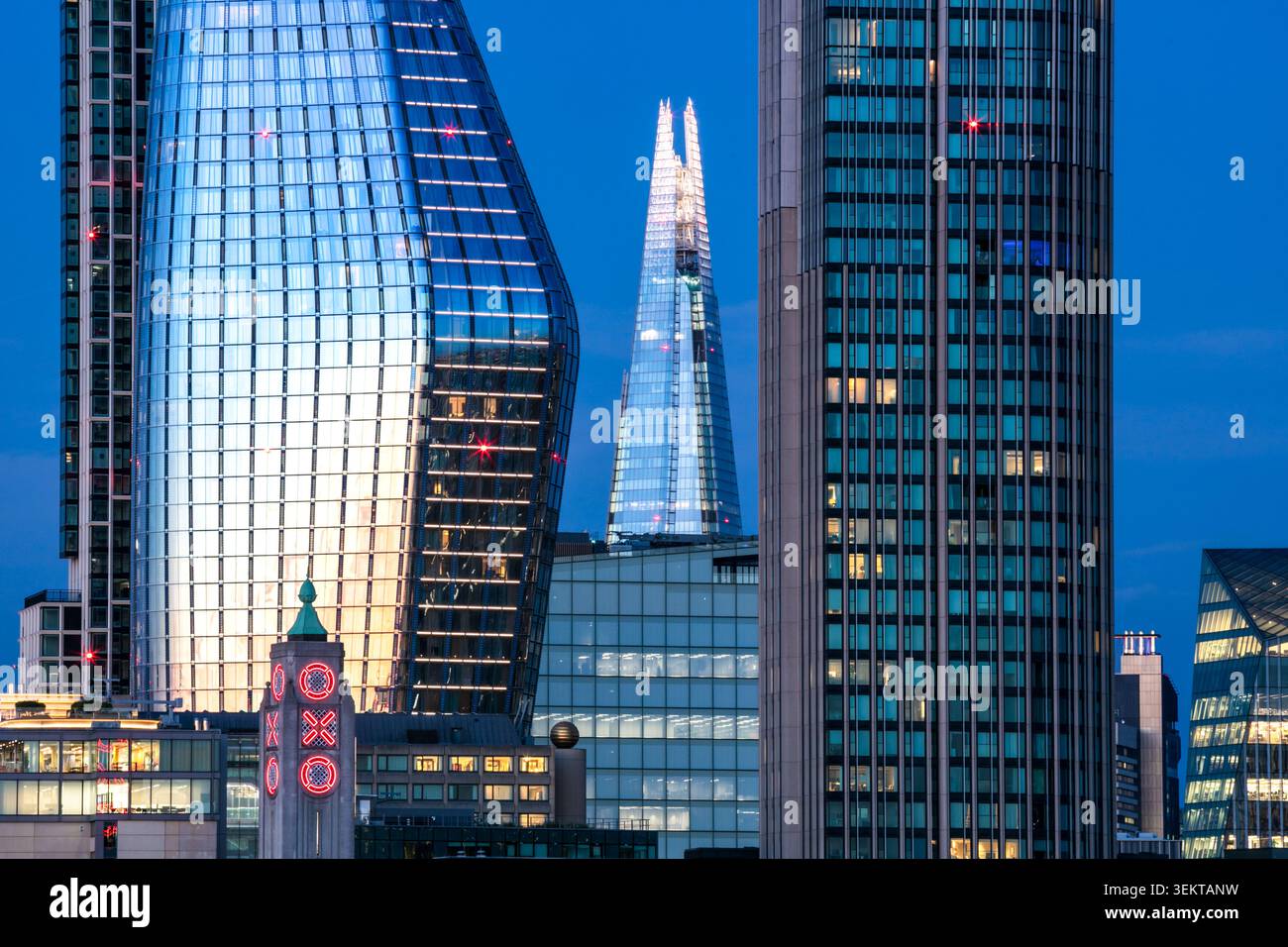 One Blackfriars, Oxo Tower Wharf, Southbank Tower, The Shard, Skyline de Londres, Southwark, South Bank, Centre de Londres Banque D'Images