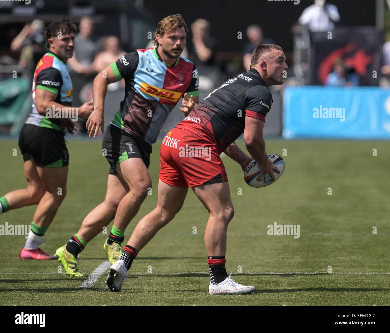 Ben Earl of Saracens lors du Gallagher PREM match entre Saracens et Harlequins au StoneX Stadium le 30 mai 2026 à Barnet, en Angleterre. Photo de GA Banque D'Images