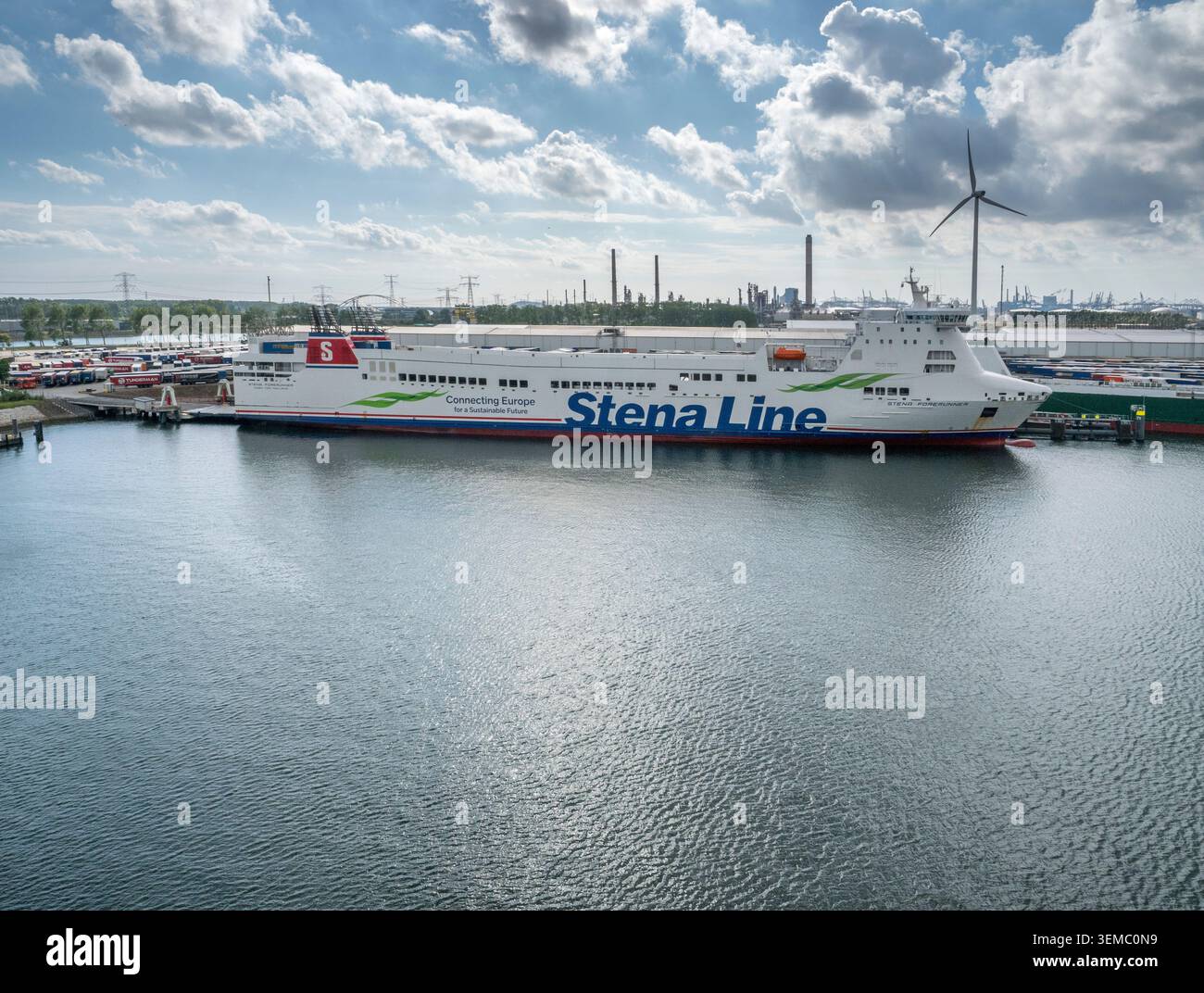 mv Stena Forerunner amarré à Europort à un poste de couchage ro-ro le 16 mai 2026 Banque D'Images