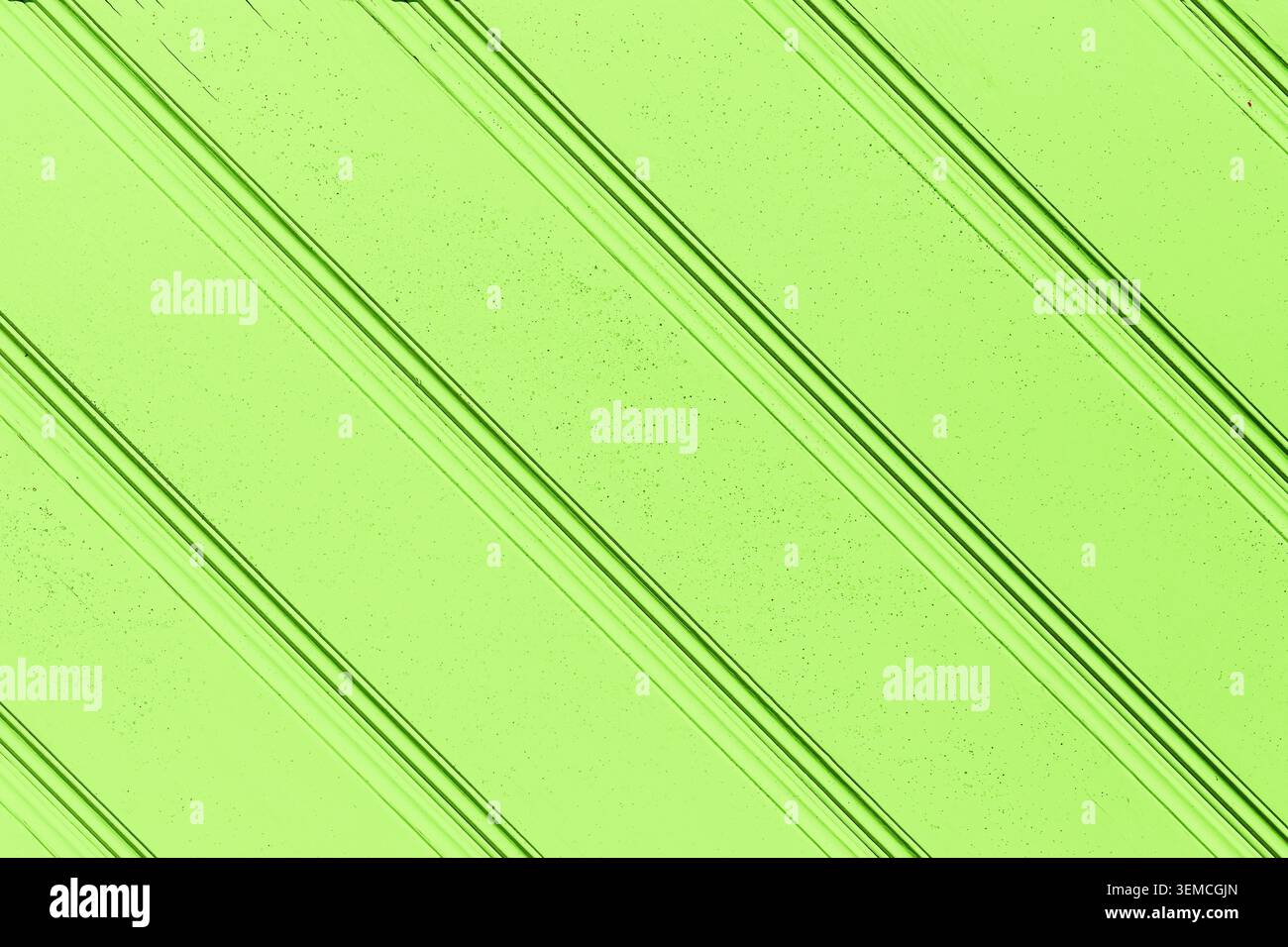 Fond vert de texture de lattes en bois avec des lignes diagonales. Motif de surface peint et toile de fond de matériau décoratif pour les projets de conception. Banque D'Images