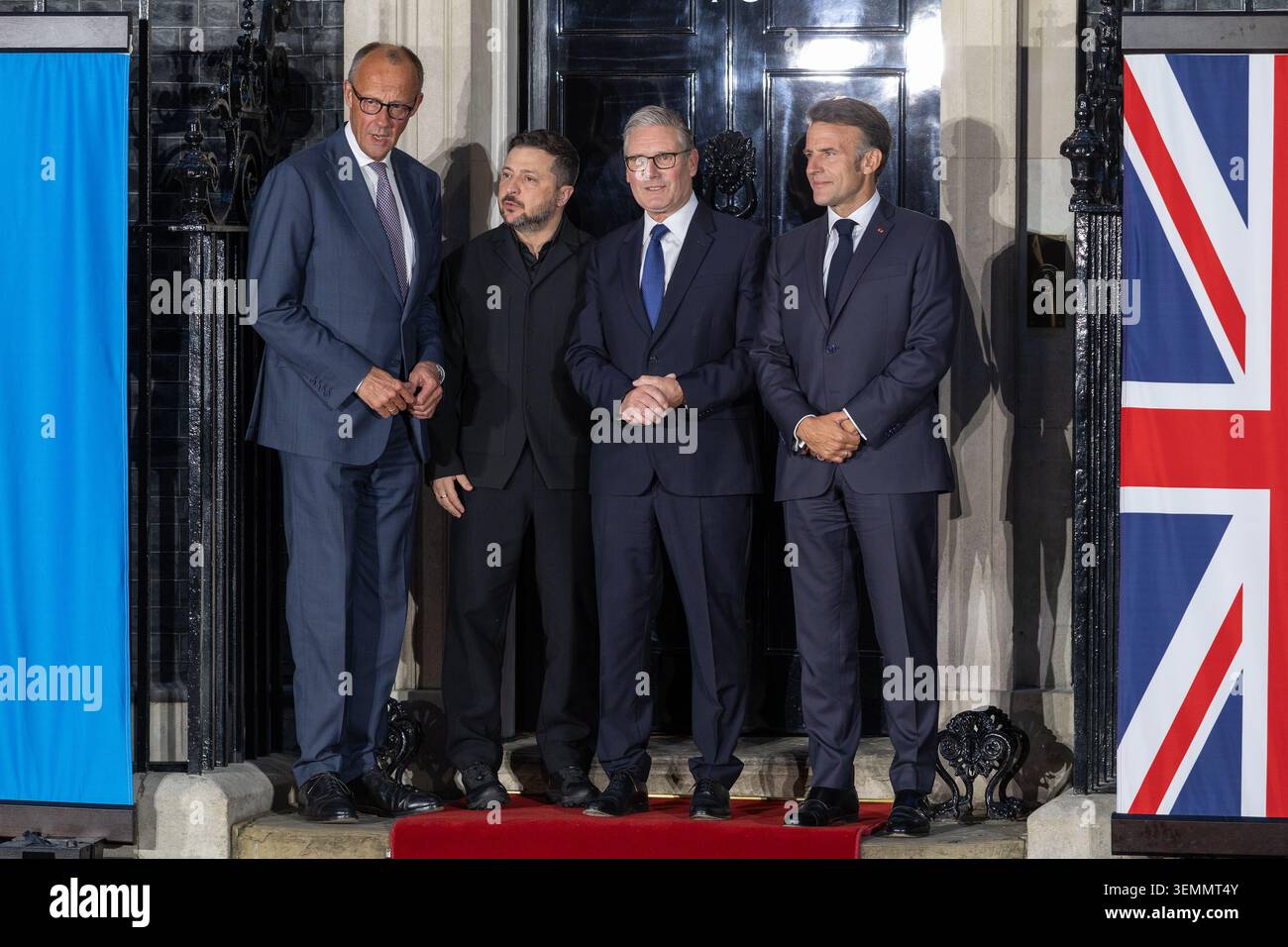 Londres, Royaume-Uni. 07 juin 2026. Le chancelier allemand Friedrich Merz, le président ukrainien Volodymyr Zelenskyy, le premier ministre britannique Keir Starmer et le président français Emmanuel Macron devant le 10 Downing Street après leur rencontre. (Photo de Phil Lewis/SOPA images/SIPA USA) crédit : SIPA USA/Alamy Live News Banque D'Images