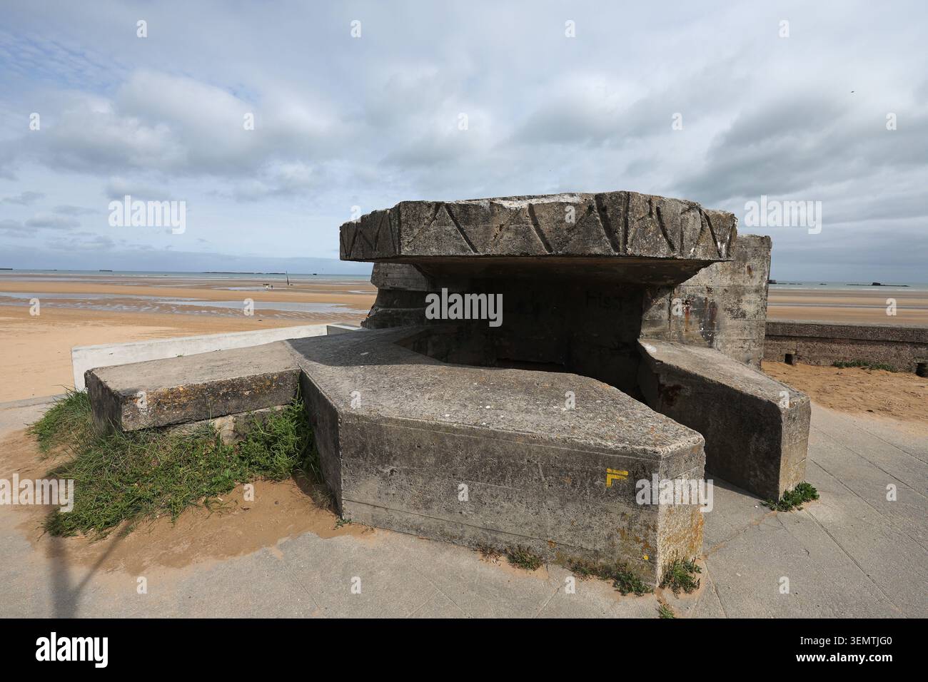 Un bunker allemand de la seconde Guerre mondiale à Gold Beach, Saint-Côme-de-Fresnér, Arromanches, Normandie, France. Banque D'Images