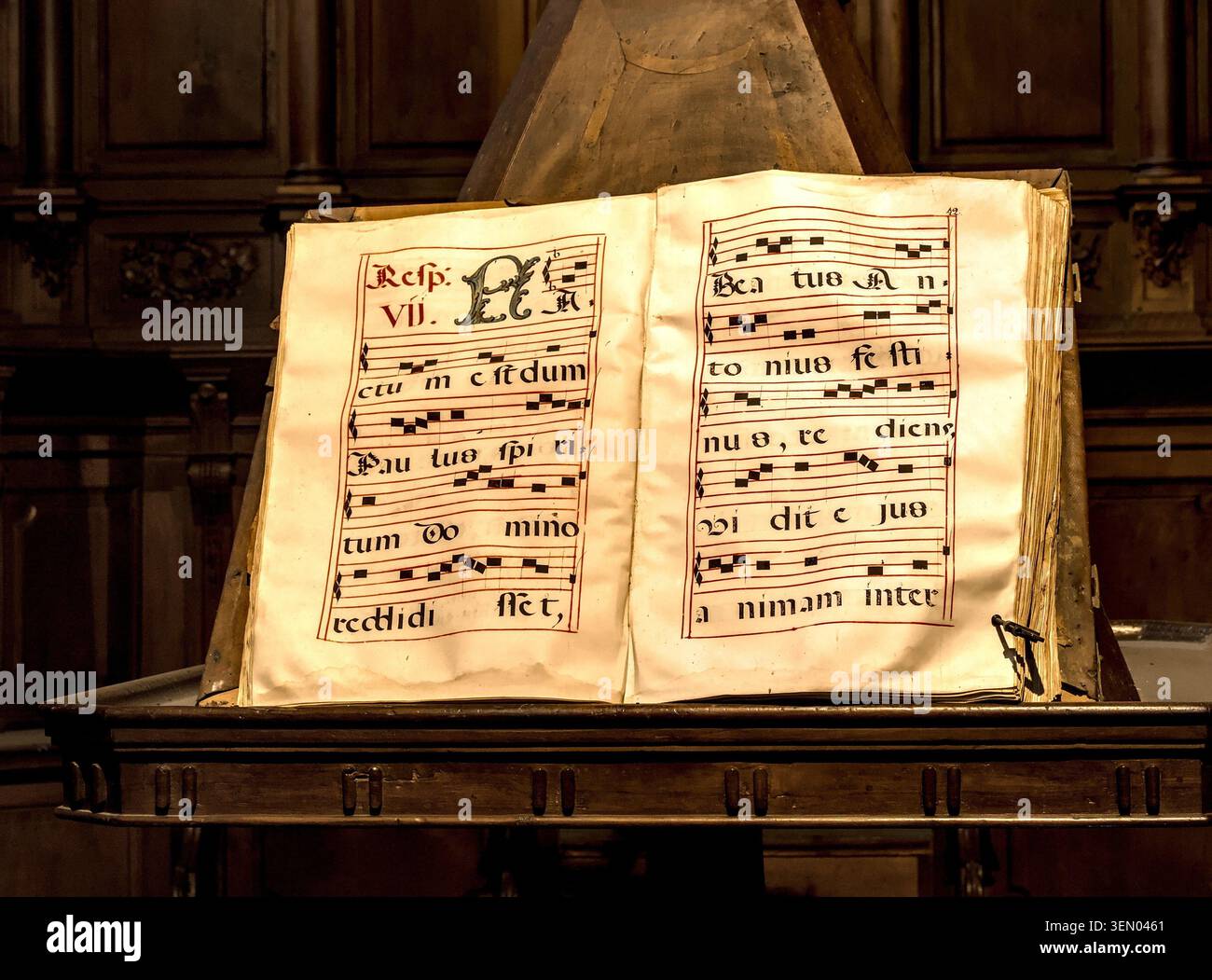 Notes manuscrites et texte. Église Nuestra Señora del Manzano à Castrojeriz en Espagne. Sur le chemin de Fonny James, le camino frances. Banque D'Images