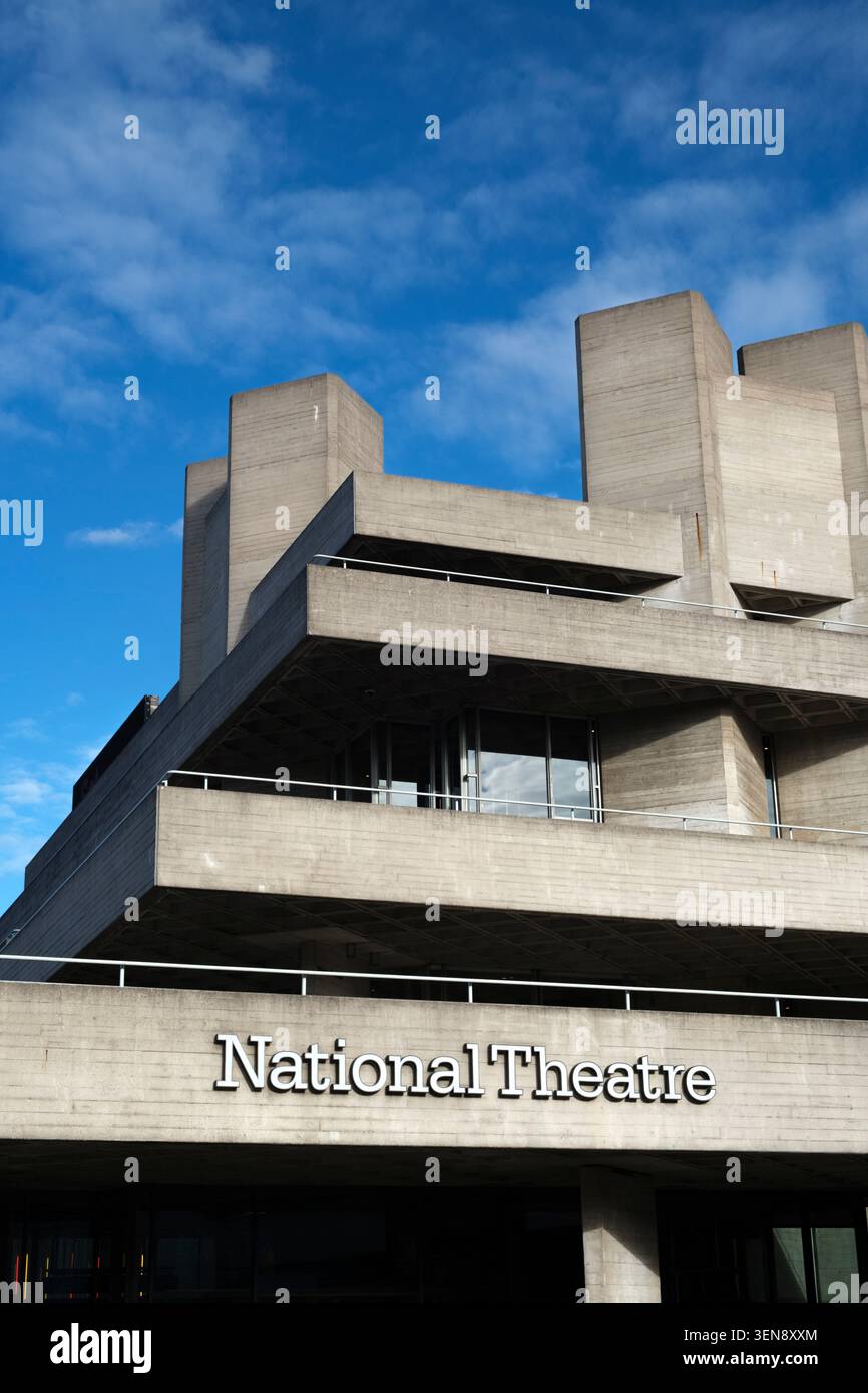 Théâtre national, South Bank, Londres, exemple d'architecture brutaliste Banque D'Images