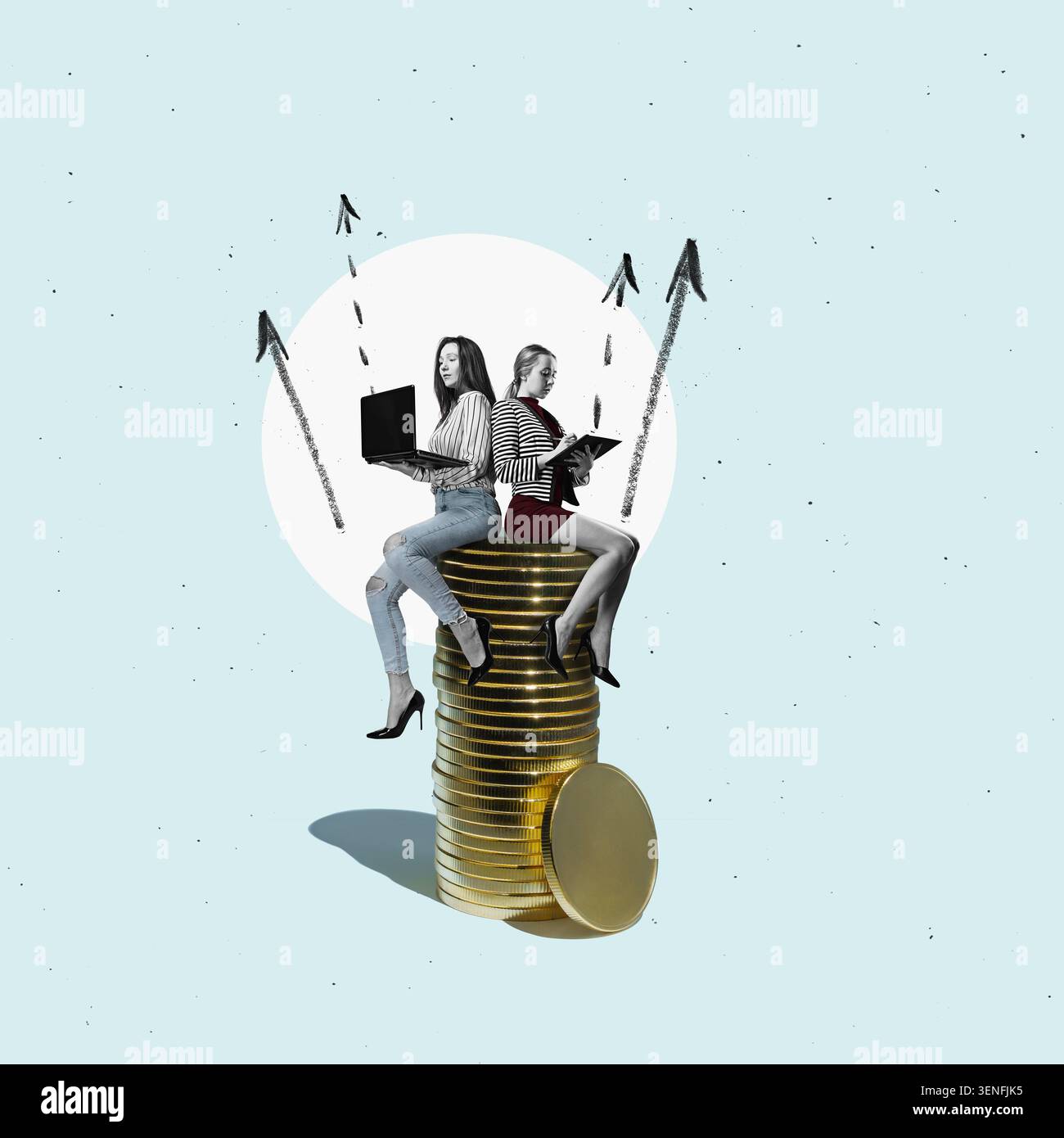 Collage artistique. Escaliers de pièces de monnaie et deux femmes d'affaires avec lapetops - avec succès dans l'avenir financier - croissance enregistrée. Progrès de l'entreprise, Banque D'Images