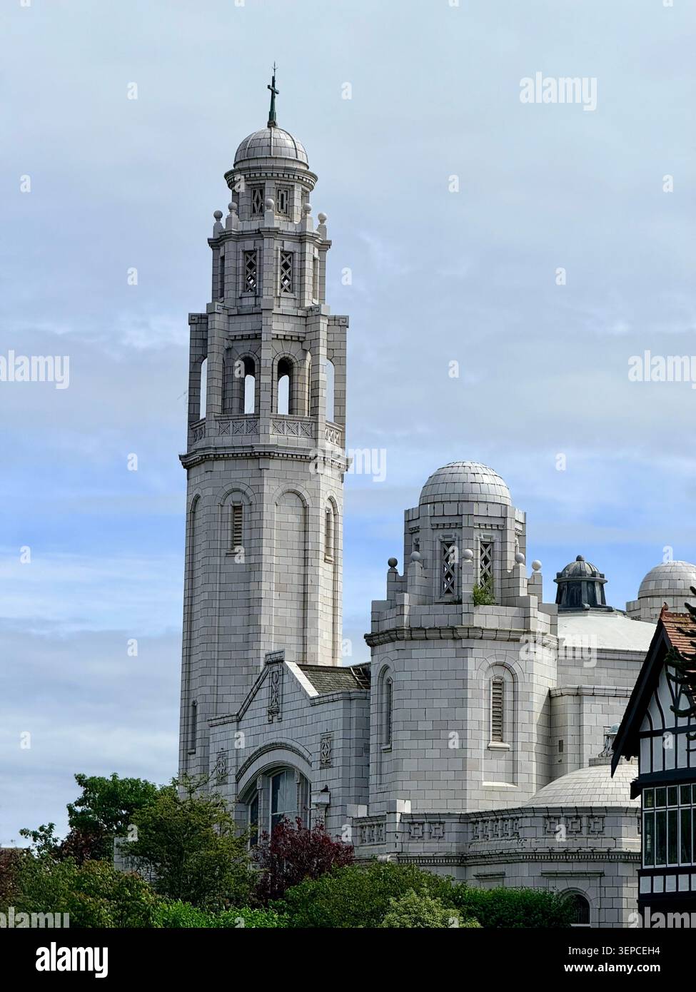 L'église blanche d'Ansdell, Lytham St Annes Banque D'Images
