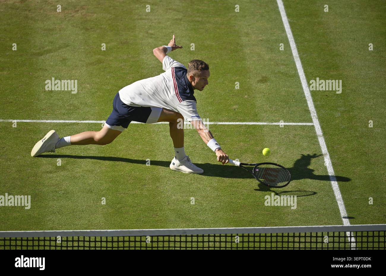 Jiri Lehecka (CZE) au BOSS Open 2026, tournoi de tennis ATP 250, tournoi sur gazon, Stuttgart, Bade-Wuerttemberg, Allemagne Banque D'Images