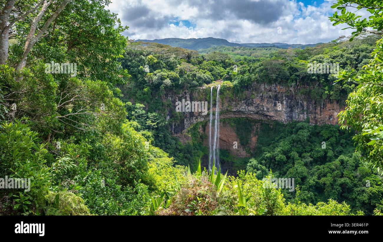 Cascade de Chamarel, le Parc National des Gorges de Rivière Noire, Ile Maurice Banque D'Images