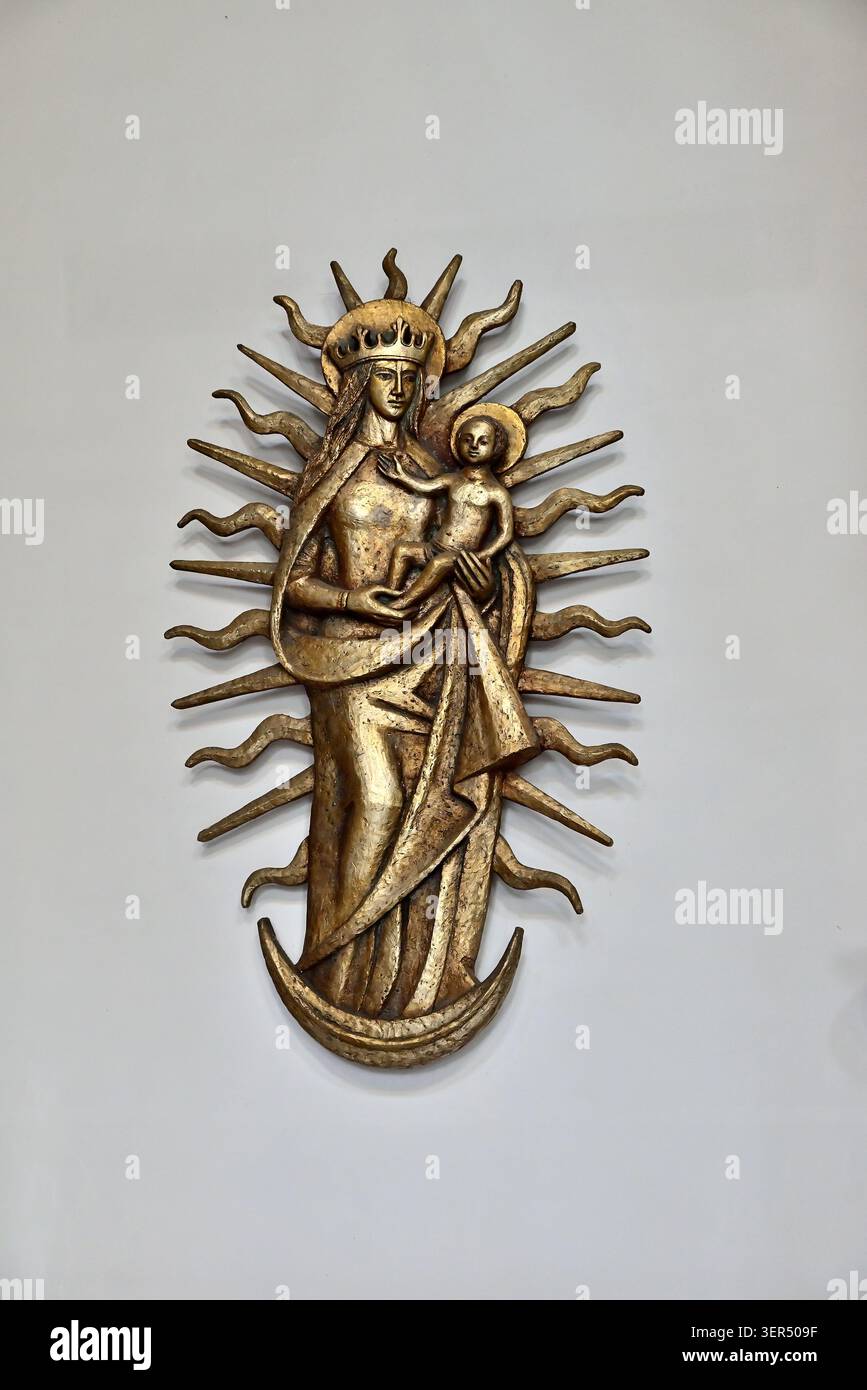 Copie agrandie d'une Pax du 15ème siècle dans la cathédrale de Blackburn, Lancashire, Royaume-Uni Banque D'Images
