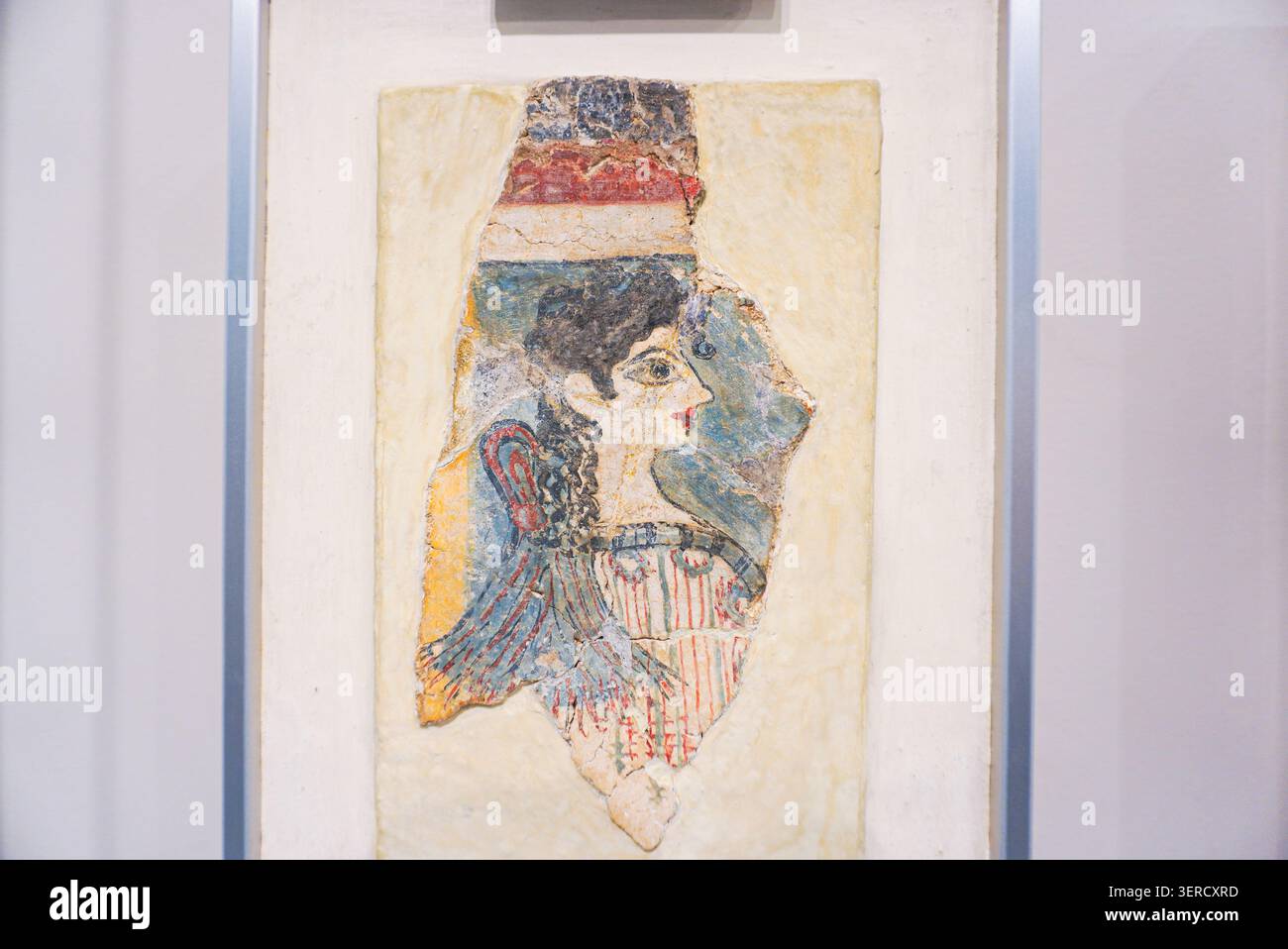 Crète, Grèce, 30 août 2019 fragment de fresque minoenne la Parisienne au Musée archéologique d'Héraklion Banque D'Images