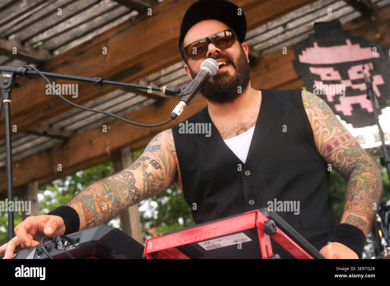 Chico Mann se produit au Pachanga Latino Music Festival, Austin, Texas, le 21 mai 2011. (Photo de John Anderson/The Austin Chronicle) Banque D'Images