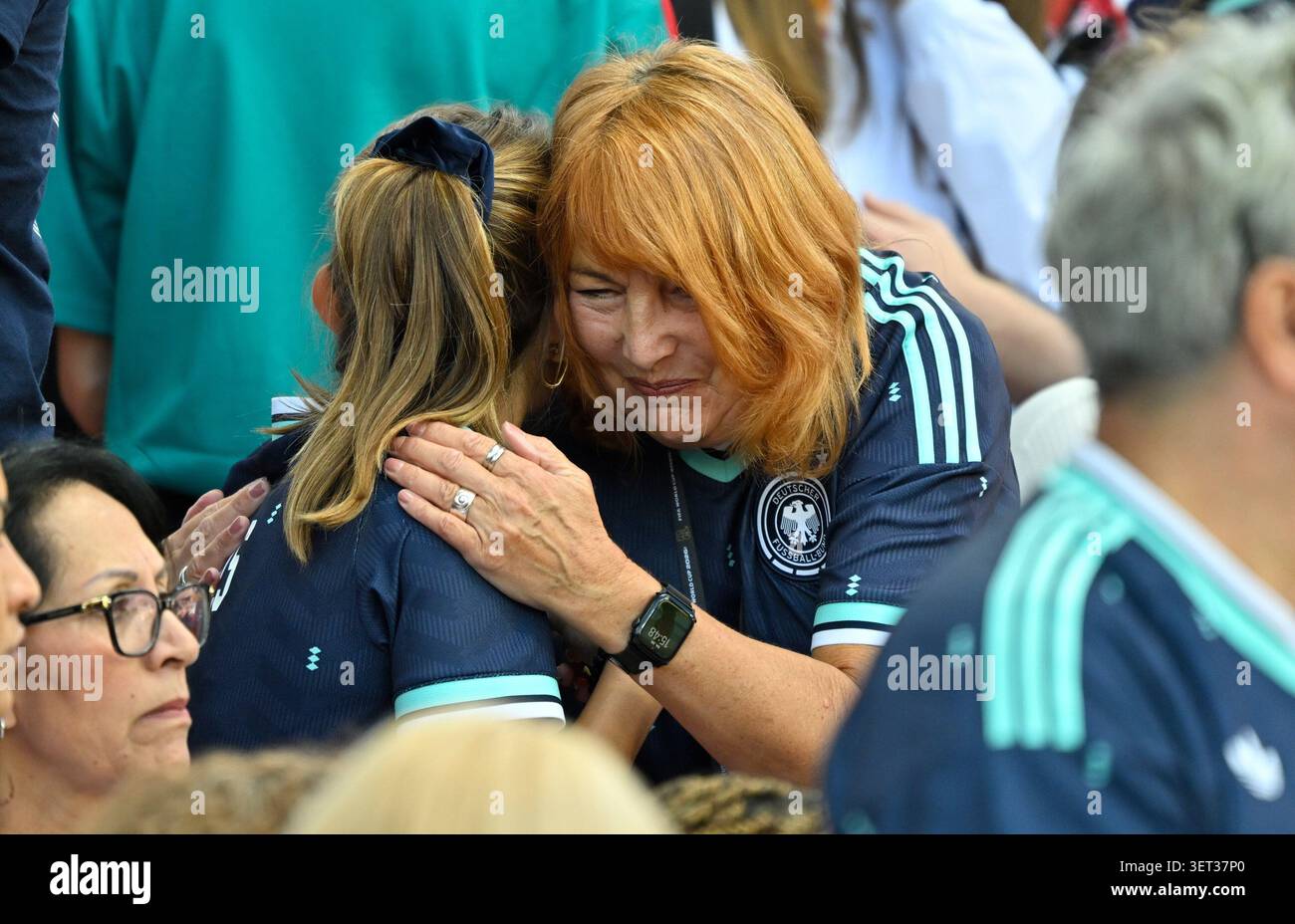 De gauche à droite Lena Wurzenberger (petite amie de l'entraîneur de l'équipe nationale Julian Nagelsmann, Allemagne), Burg 'Burgi' Nagelsmann (mère de Julian Nagelsmann) Toronto, 20 juin 2026, football, Coupe du monde FIFA 2026 aux États-Unis, au Mexique et au Canada, phase de groupes, Allemagne - Côte d'Ivoire Banque D'Images