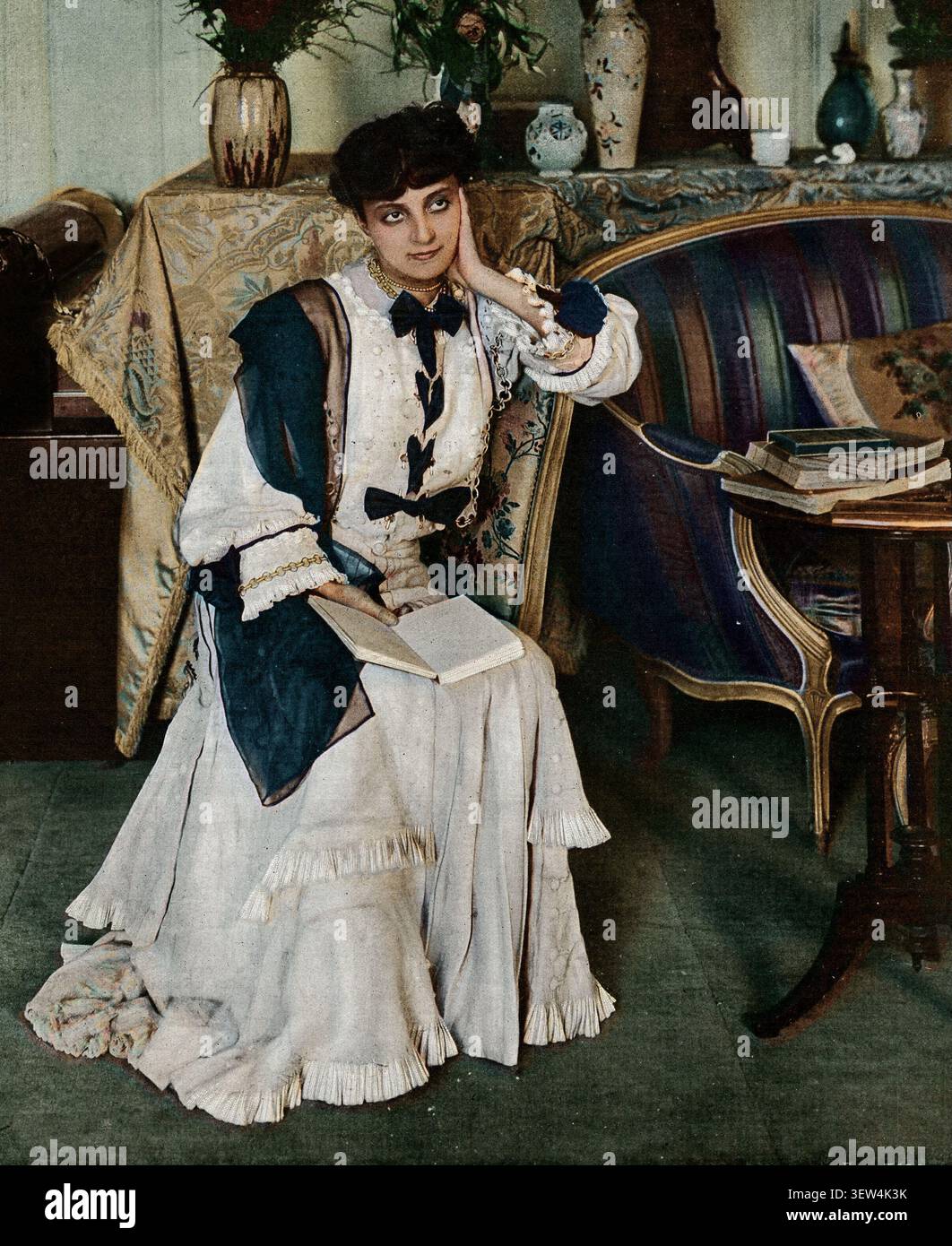 Anna de Noailles - Portrait de Anna princesse Brancoveanu (Brancovan), comtesse Mathieu de Noailles, (1876 -1933), poétesse et romancière française. Banque D'Images