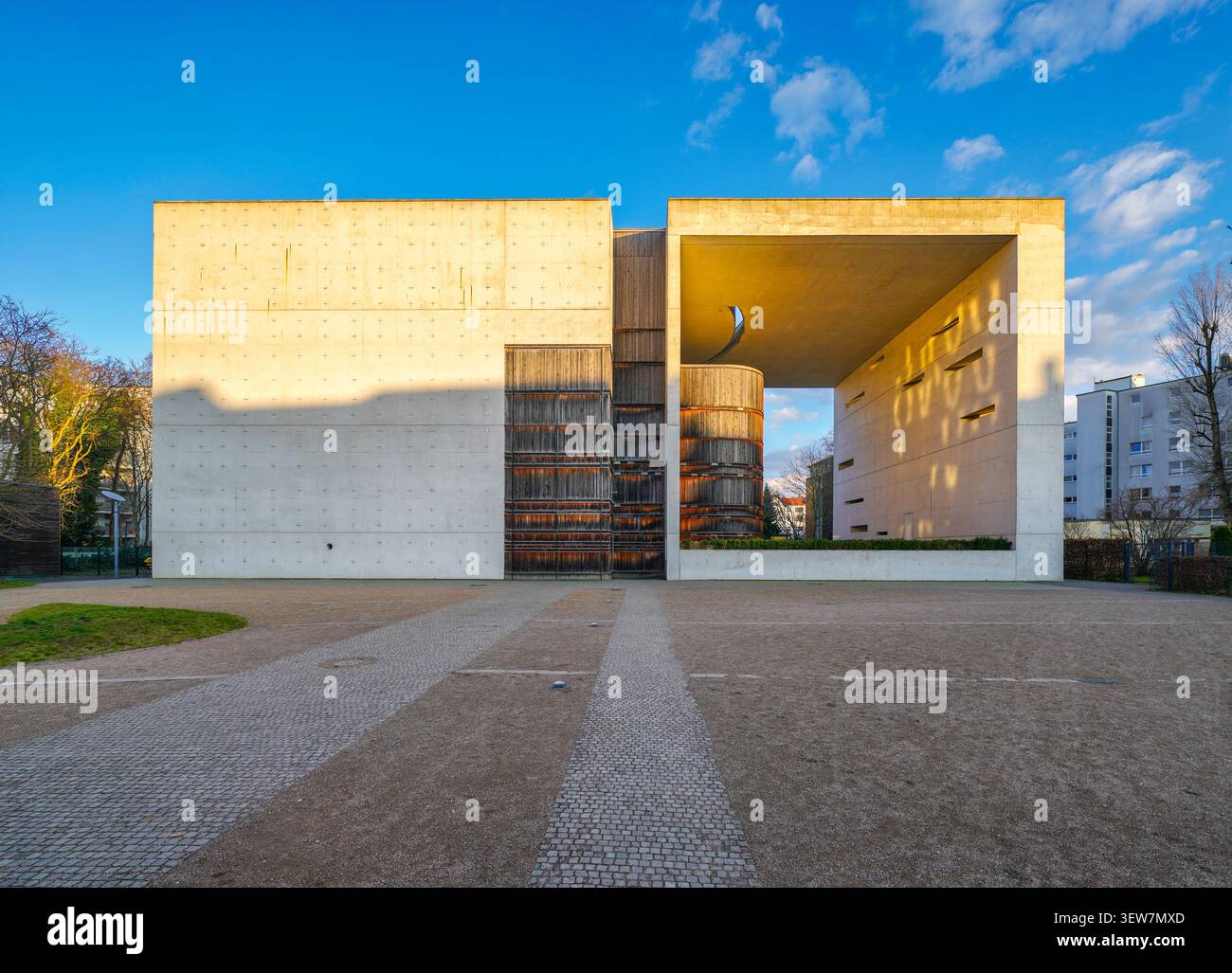 Canisius-Kirche, construite de 2000 à 2002 par Büttner Neumann Braun, église en béton apparent, Berlin-Charlottenburg Banque D'Images