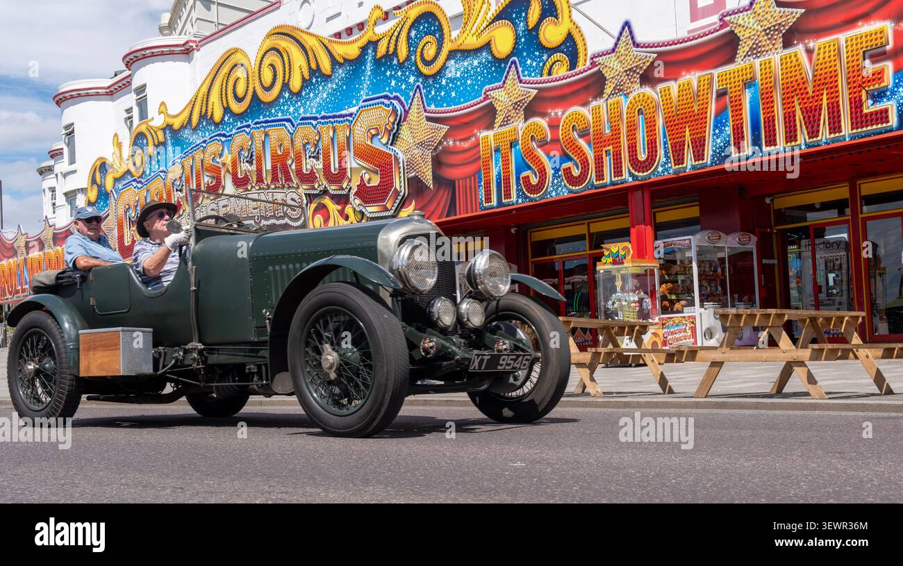 Aux Classic Cars sur le Southend on Sea Beachfront. Banque D'Images