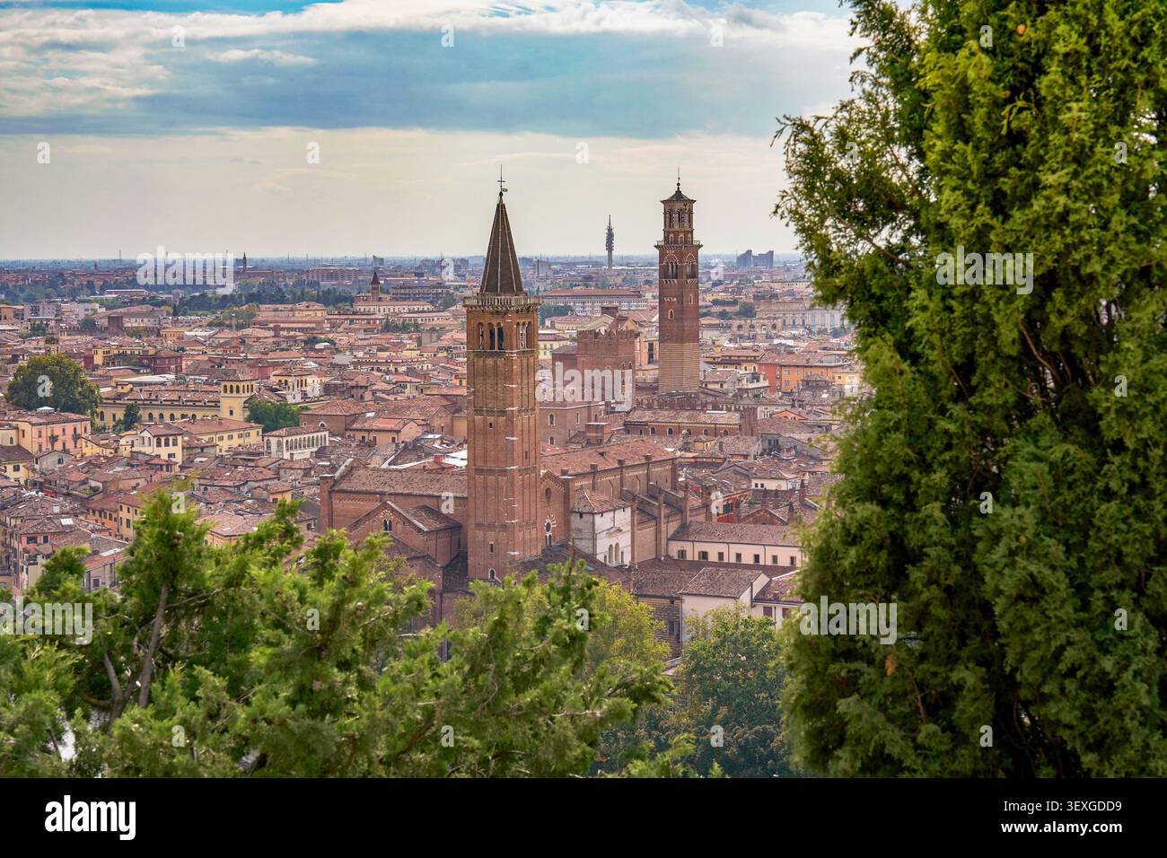 Tours de la vieille ville de Vérone, Italie Banque D'Images