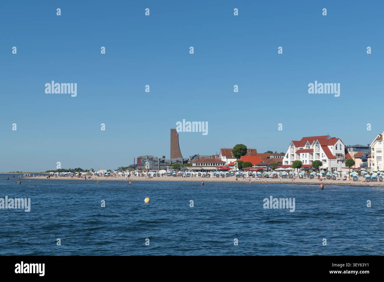 Mémorial marin avec tour d'observation, Easy de Resort Laboe, comté de Plön, Schleswig-Holsein, Allemagne du Nord, Banque D'Images