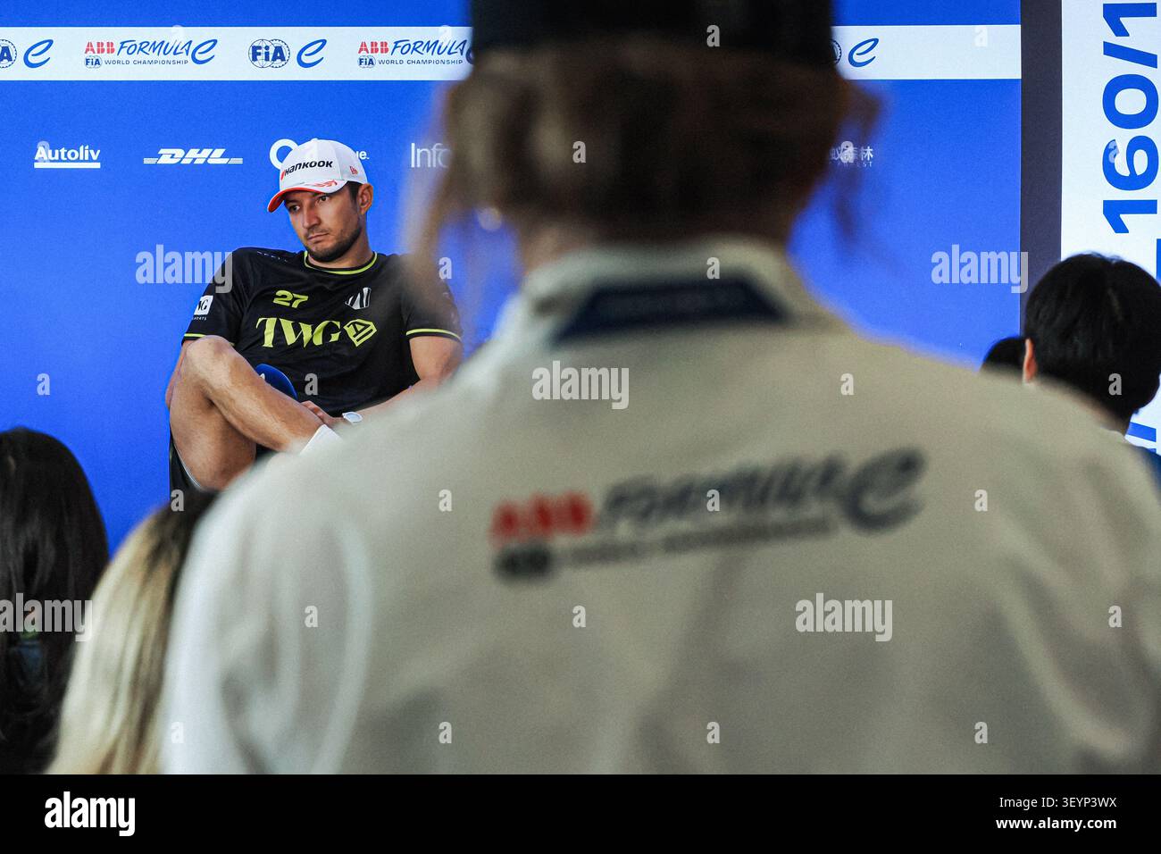 Shanghai, Chine. 4 juillet 2026. Jake Dennis obtient la 3e place lors du Shanghai E-Prix 2026, faisant partie du Championnat du monde ABB FIA Formula E. Banque D'Images