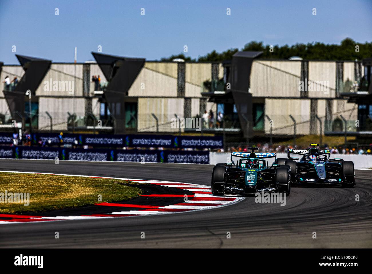 (18) lance Stroll (CAN) - Aston Martin Aramco F1 Team - Aston Martin AMR26 - Honda lors de la pratique 1 du Grand Prix de Grande-Bretagne Lenovo 2026 a de formule 1 Banque D'Images