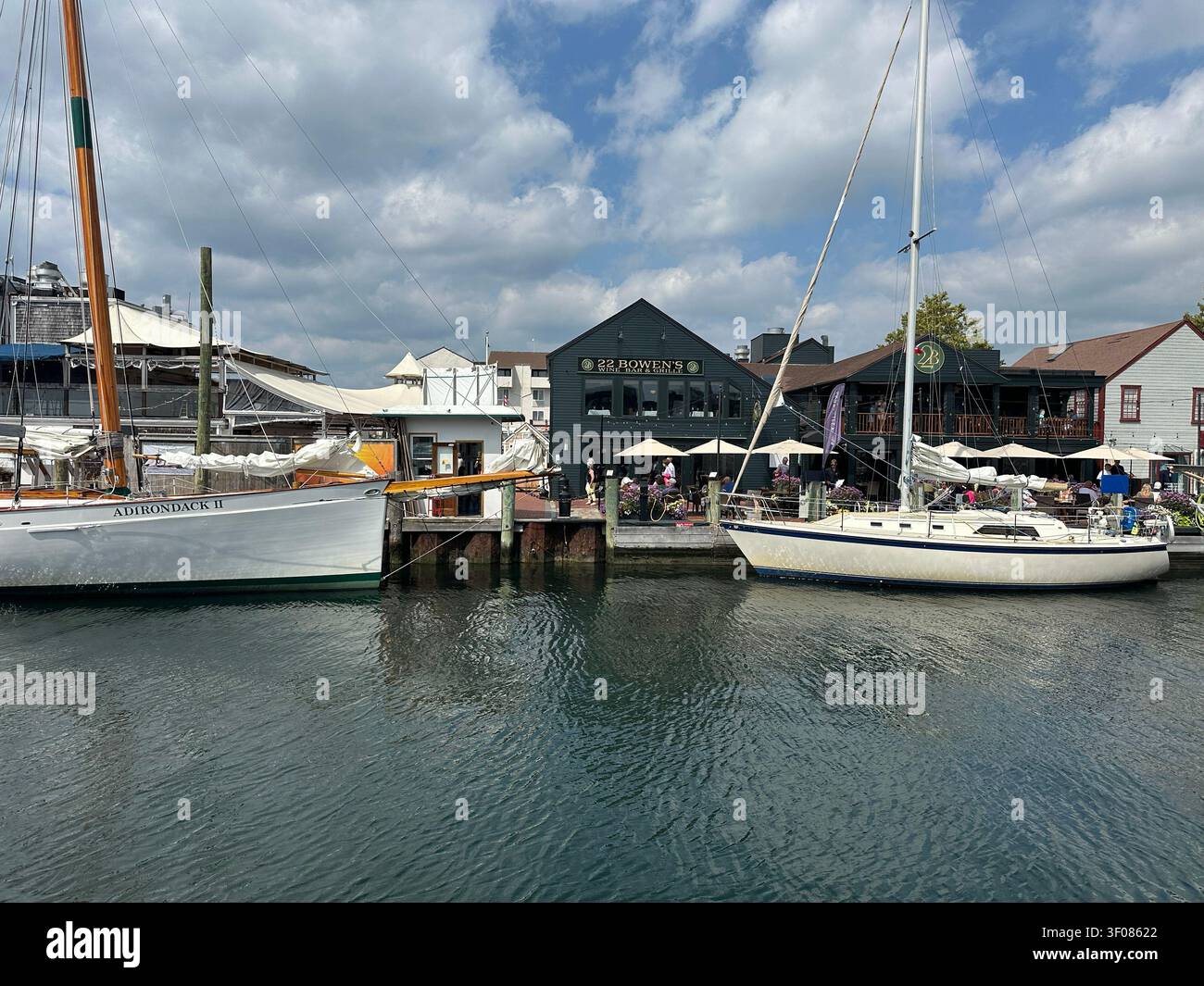 Marina de Bowen’s Wharf dans le centre-ville de Newport, Rhode Island (RI) Banque D'Images