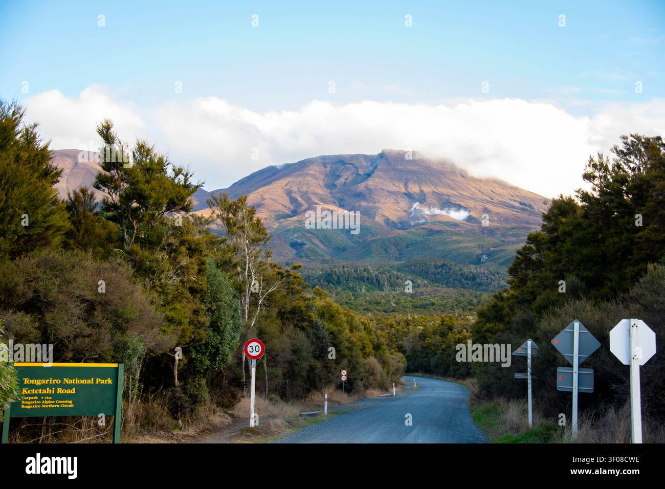 Sentier de randonnée Ketetahi pour Tongariro - Nouvelle-Zélande Banque D'Images