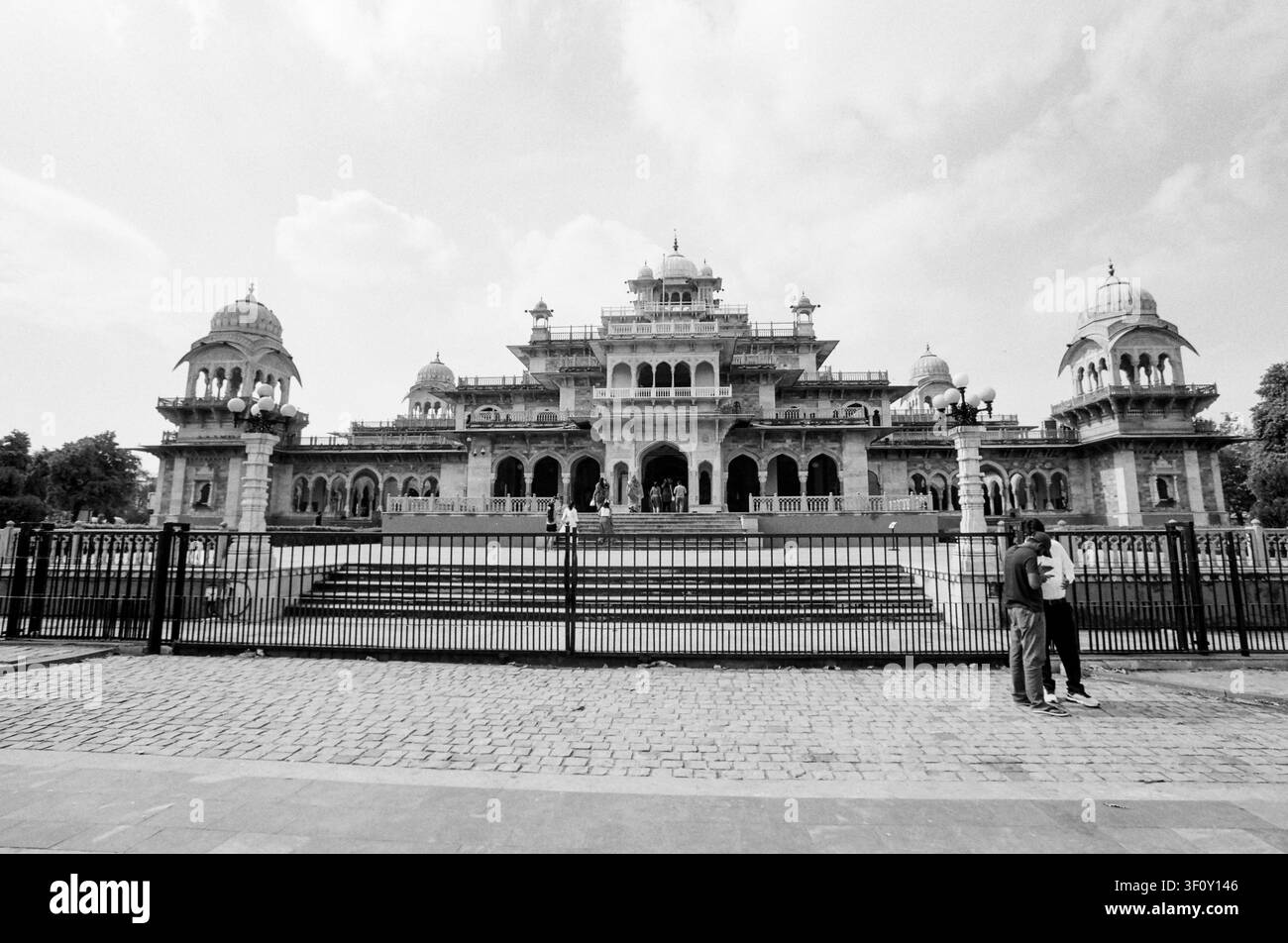 Musée Albert Hall (également connu sous le nom de Musée Central du Gouvernement) à Jaipur, Rajasthan, Inde Banque D'Images