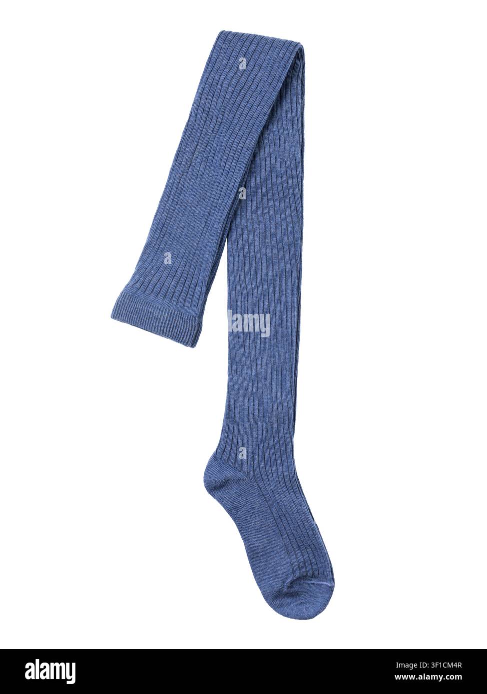 Collants tricotés côtelés pour enfants en denim bleu mélangé pliés isolés sur fond blanc Banque D'Images