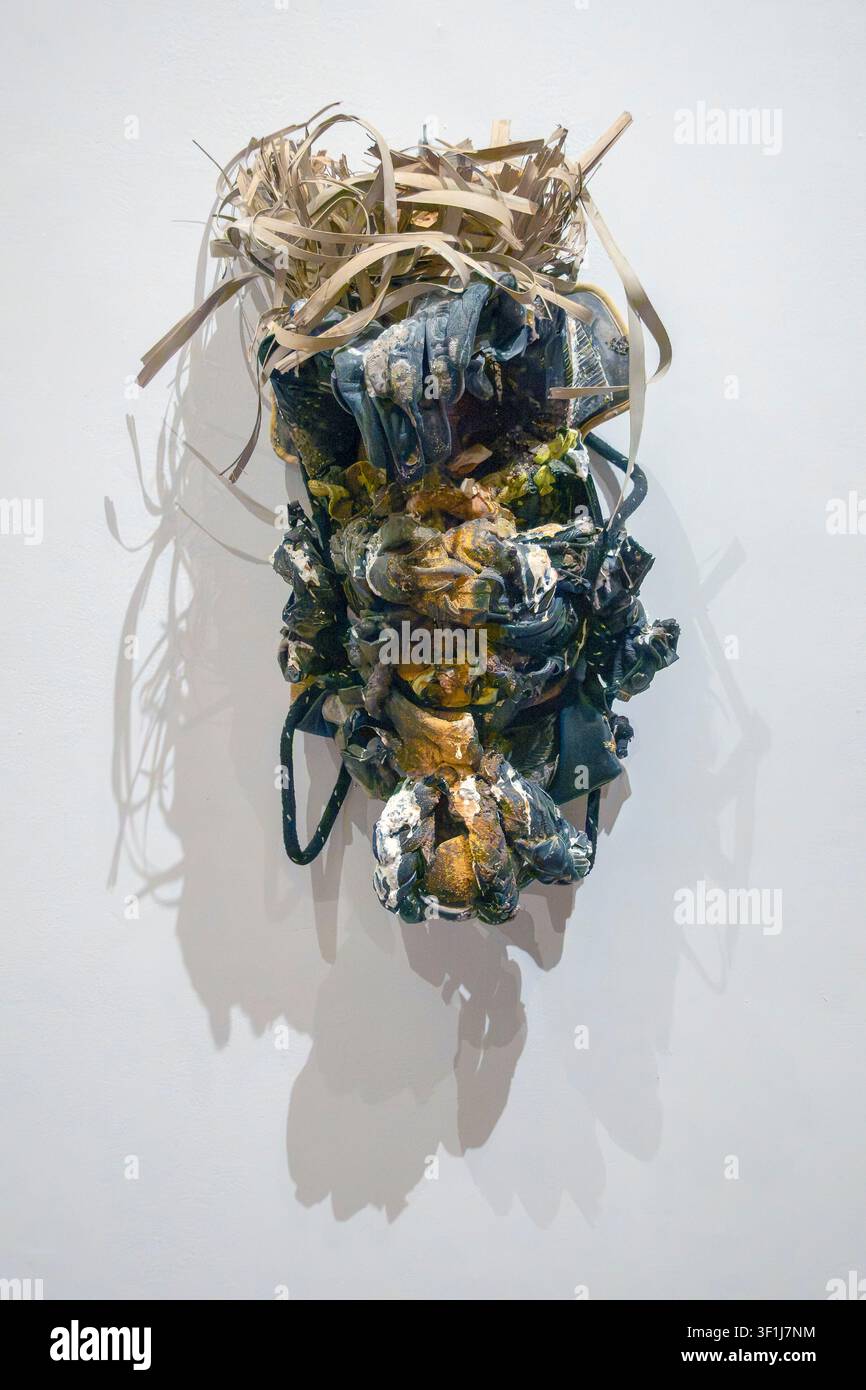 Objet réconfortant de Carmen Argote : Poule, art contemporain au Palacio de Bellas Artes, Mexico City, Mexique Banque D'Images
