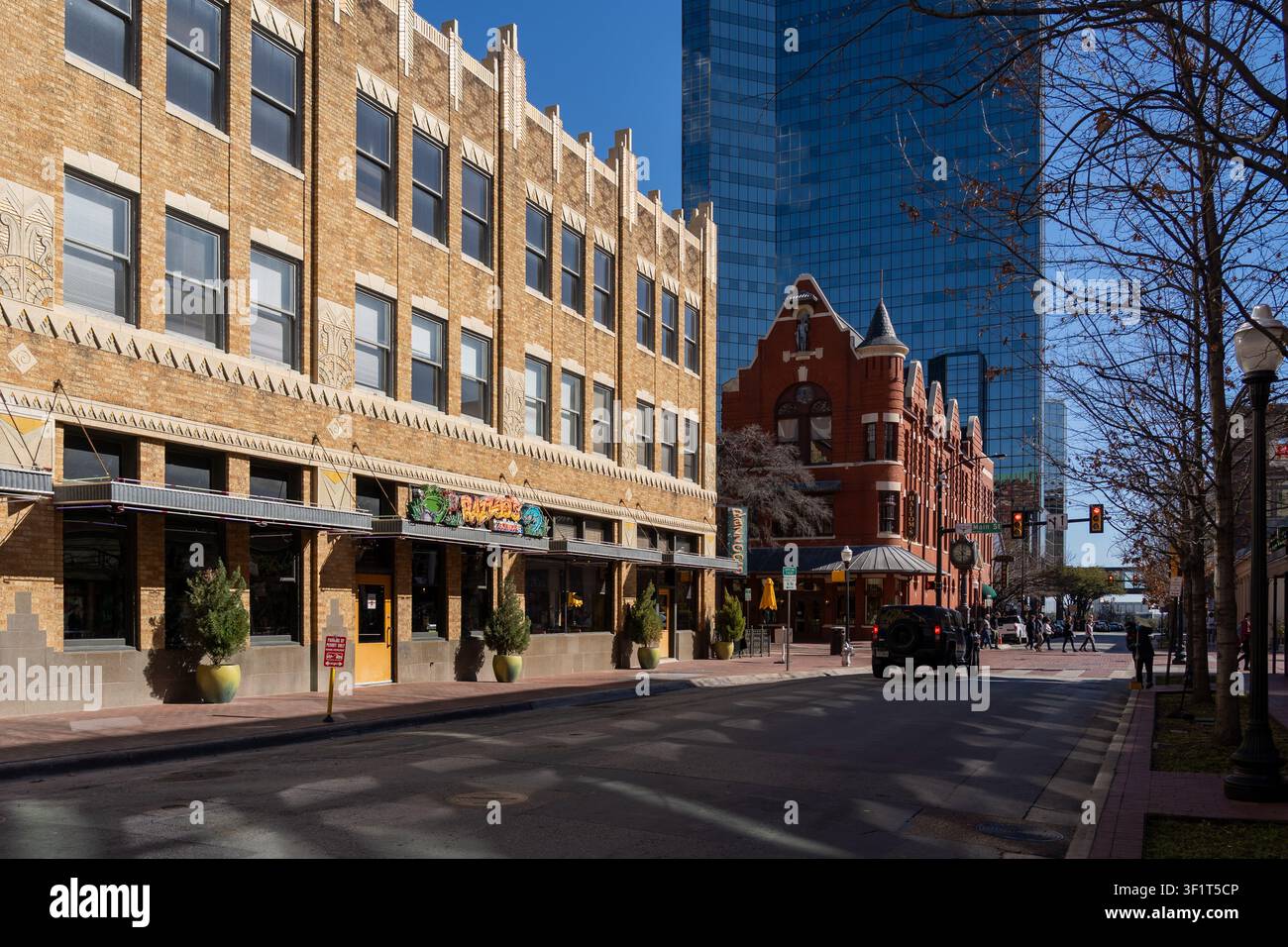 La vue de rue du quartier Sundance Square dans le centre-ville de Fort Worth, Texas, États-Unis. Banque D'Images