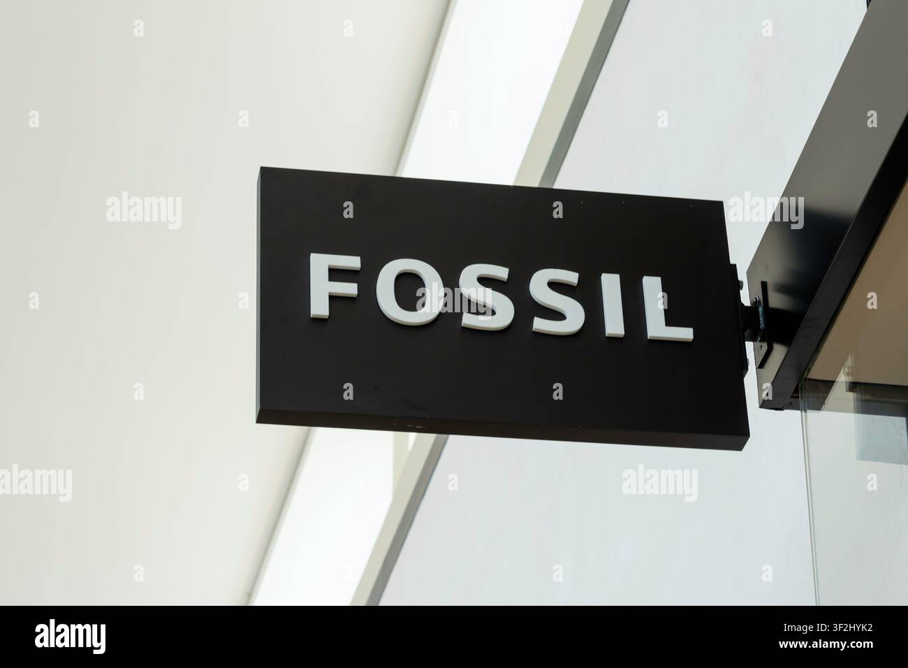 Un panneau d'une boutique Fossil dans un centre commercial. Houston, Texas, États-Unis. Banque D'Images