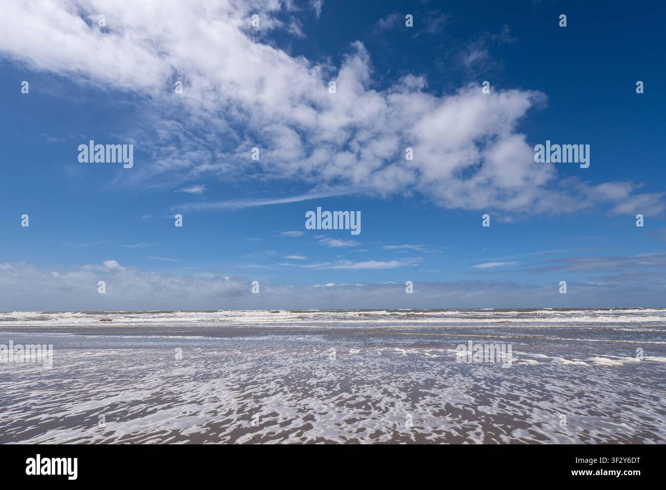 Mer du Nord à Wijk aan Zee, Pays-Bas Banque D'Images