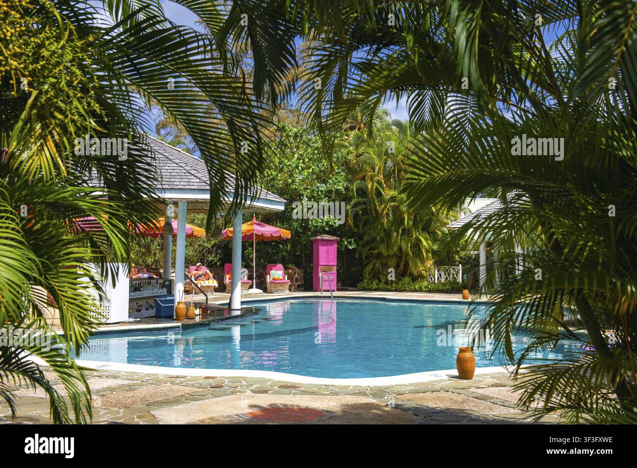 Piscine de l’hôtel East Winds, Castries, Saint-Lucie, Petites Antilles, Antilles, Caraïbes Banque D'Images