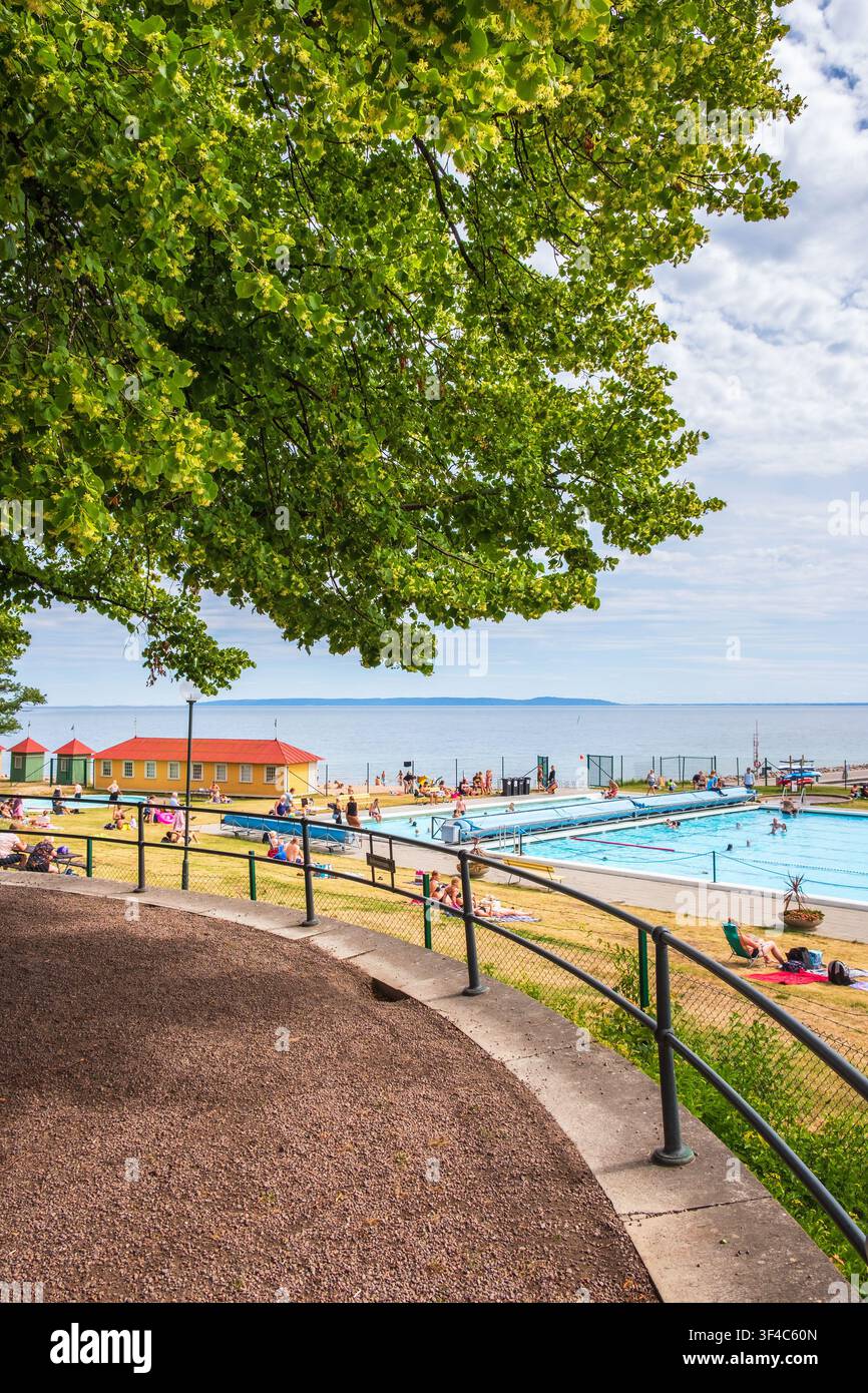 Lieu de baignade dans la ville de Hjo en Suède Banque D'Images