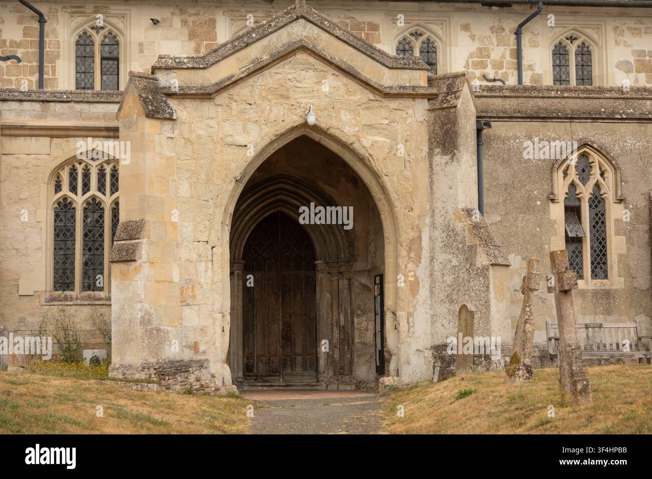 Porche sud, Église de Tous les Saints, Haslingfield Road, Barrington, Cambridgeshire, juillet 2026 Banque D'Images