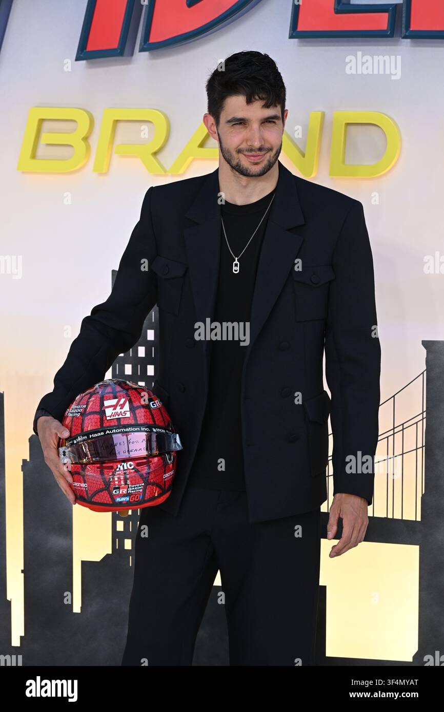 Esteban Ocon arrive pour la première britannique de Spider-Man Brand New Day à l'Odeon Luxe, Leicester Square, dans le centre de Londres. Date de la photo : mercredi 29 juillet 2026. Banque D'Images