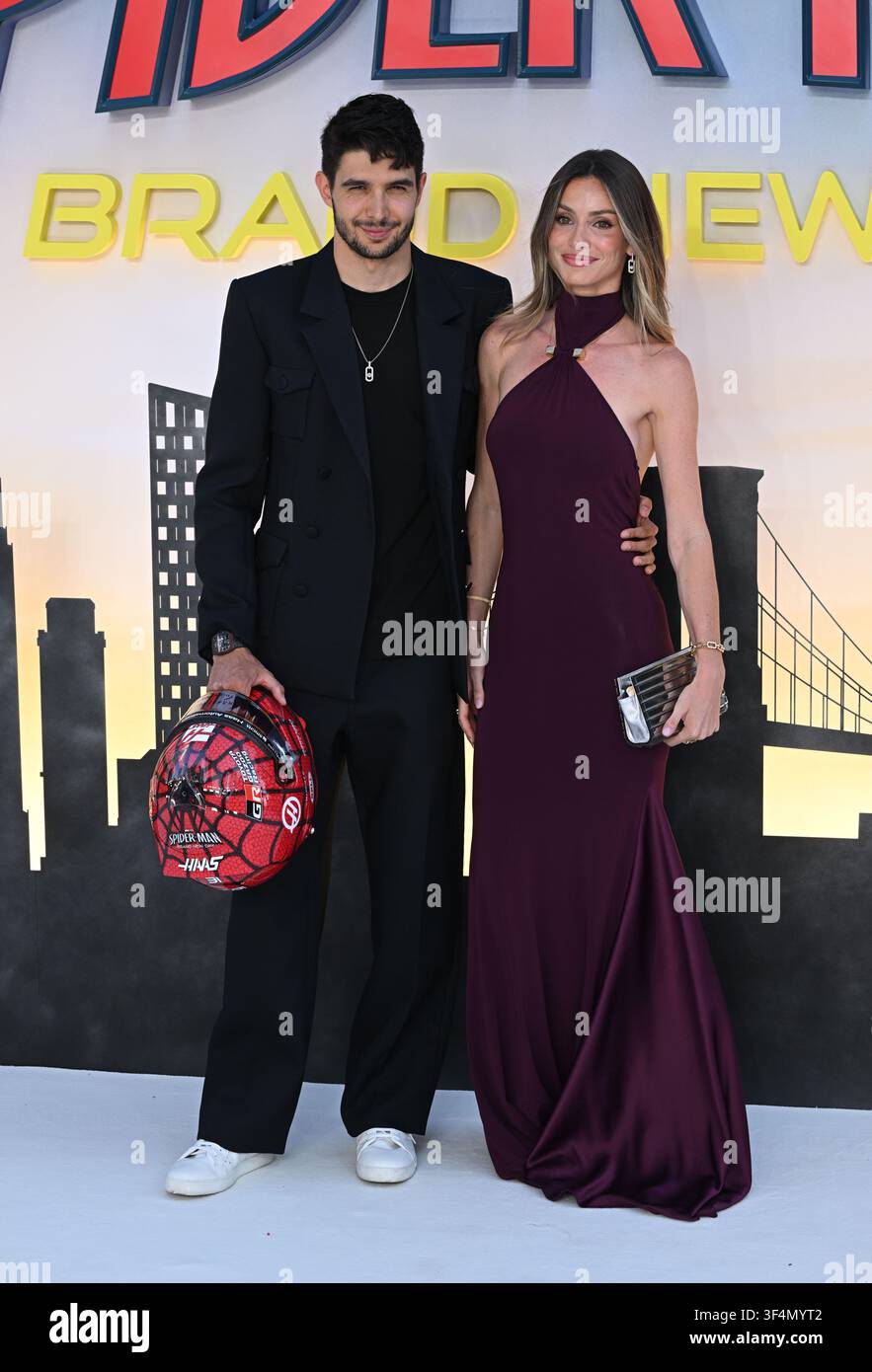 Esteban Ocon (à gauche) et Flavy Barla arrivent pour la première britannique de Spider-Man Brand New Day à l'Odeon Luxe, Leicester Square, dans le centre de Londres. Date de la photo : mercredi 29 juillet 2026. Banque D'Images