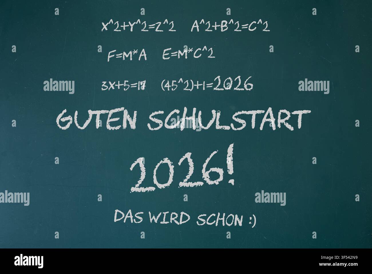 (Montage photo) Panneau avec le texte GUTENG SCHULSTART 2026 et une formule mathématique en guise d'ajout humoristique Banque D'Images