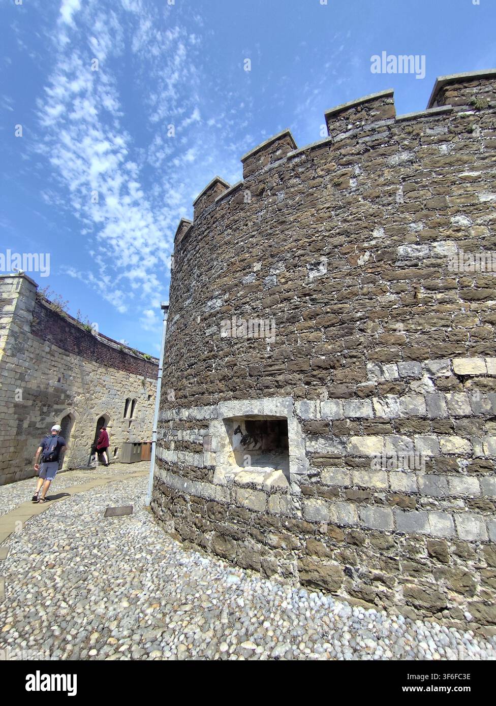 Deal Castle construit en 1539/40 pour se protéger contre une invasion française. Le château possède une tour centrale circulaire et 6 bastions arrondis, Deal, Kent, Royaume-Uni Banque D'Images