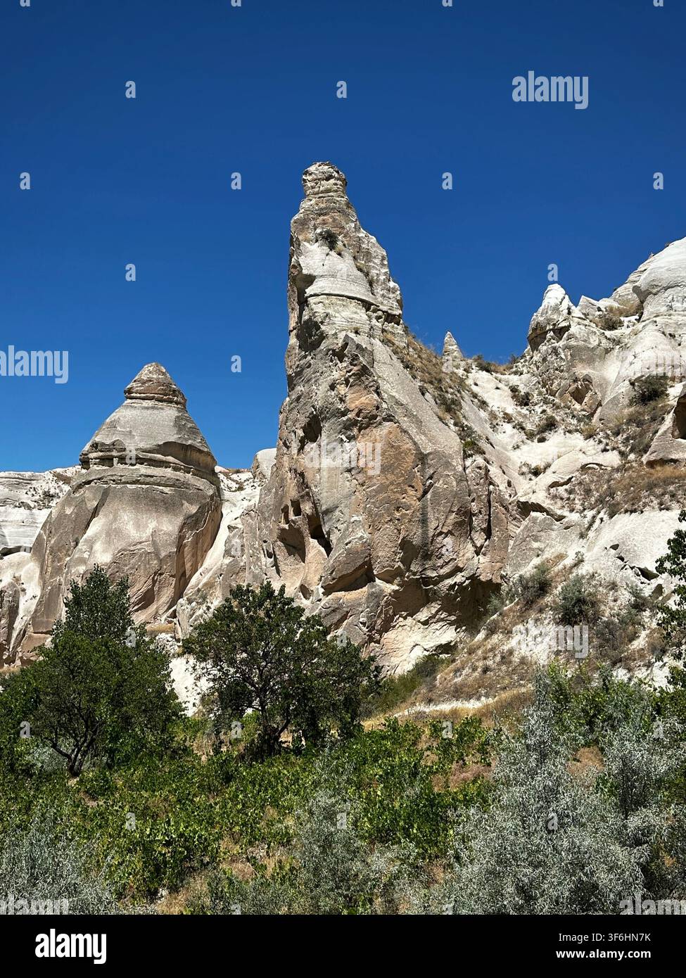 Falaises féériques imposantes (Cappadoce, Turquie) Banque D'Images
