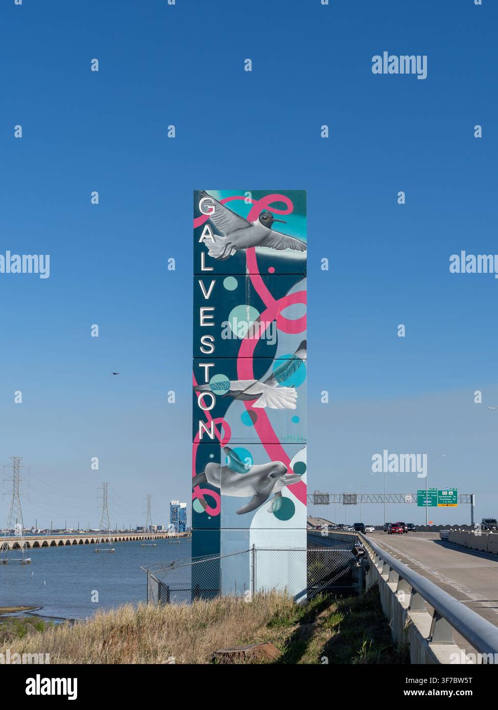 Un panneau de bienvenue de Galveston situé le long de la Gulf Freeway à Galveston, Texas, États-Unis. Banque D'Images