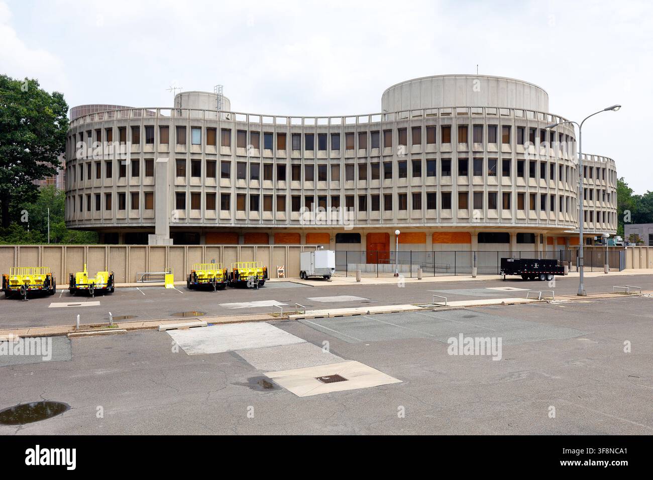 Bâtiment de l'administration de la police de Philadelphie, 700-734 Race St, Philadelphie, Pennsylvanie. Banque D'Images