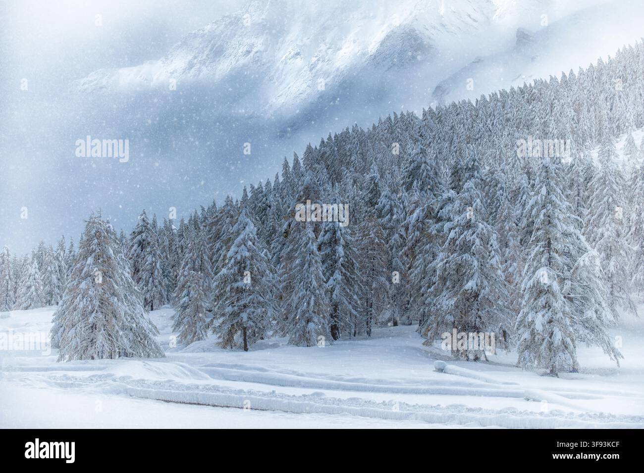 Italie Rhemes Notre Dame dans la Vallée d'Aoste. Paysage montagneux typique de carte postale Banque D'Images
